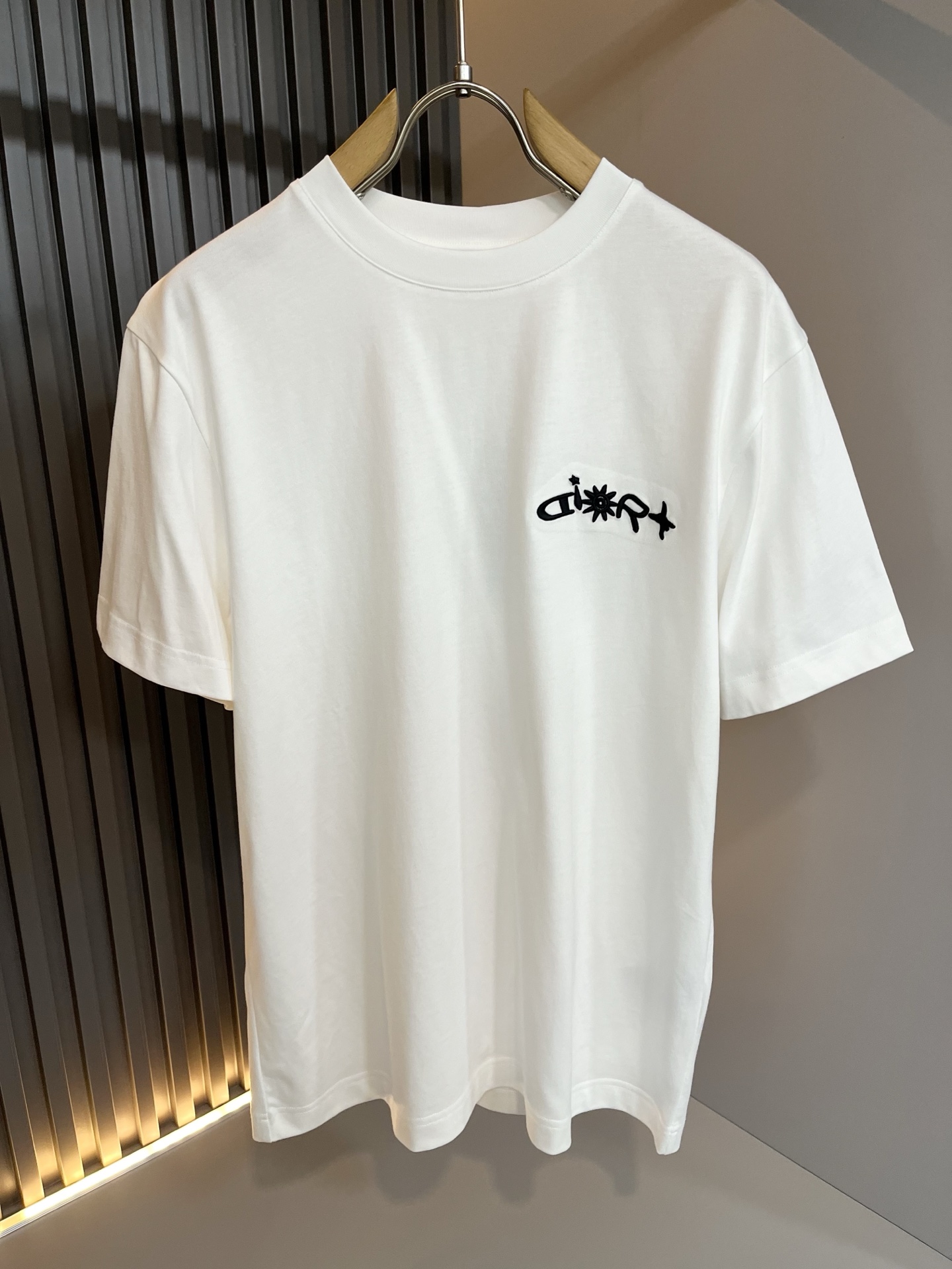 Dio*迪家 2026春夏新款男女同款👫短袖T恤，专柜同步发售！定制专属260克纯棉面料，定制原版工艺螺