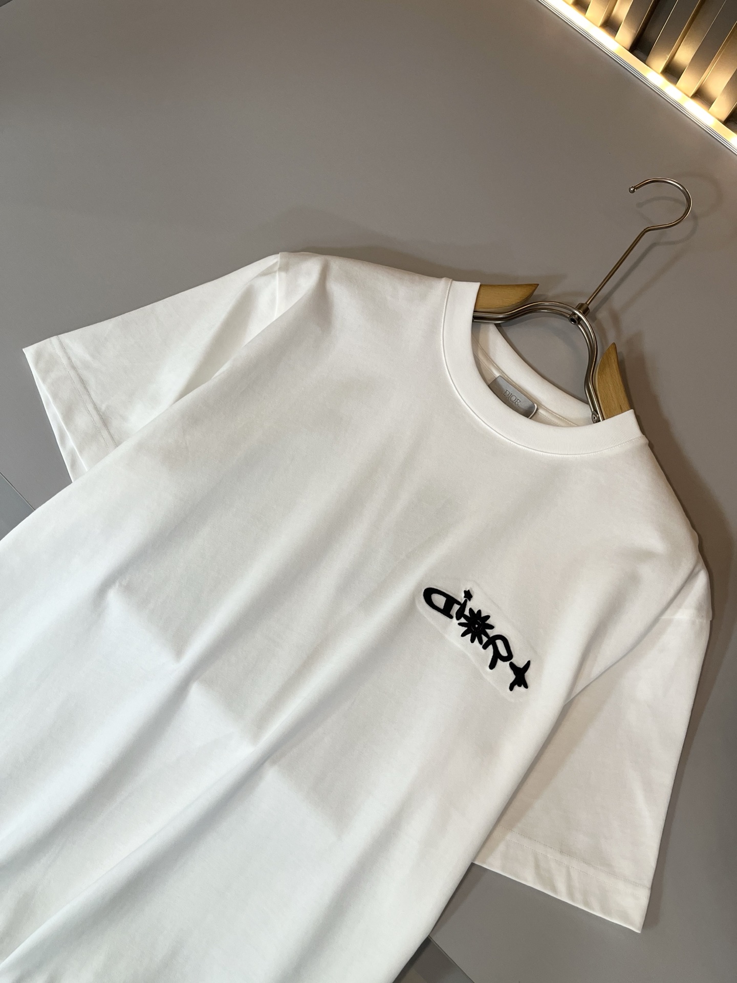 Dio*迪家 2026春夏新款男女同款👫短袖T恤，专柜同步发售！定制专属260克纯棉面料，定制原版工艺螺