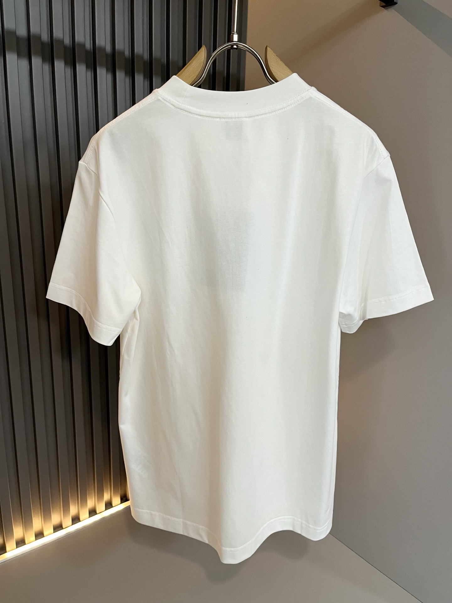 BURBER*Y巴*莉2026春夏新品短袖T恤，重磅来袭，最近比较火热的环保纯棉面料制作而成，高端户外运