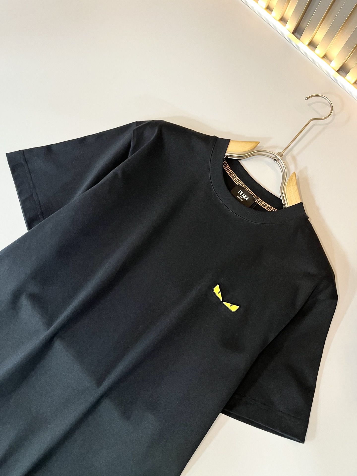 FEN*I 芬*迪2026春夏新款FD家族FF男女同款👫短袖T恤，男女同款👫百搭极简短袖。意大利原厂订单