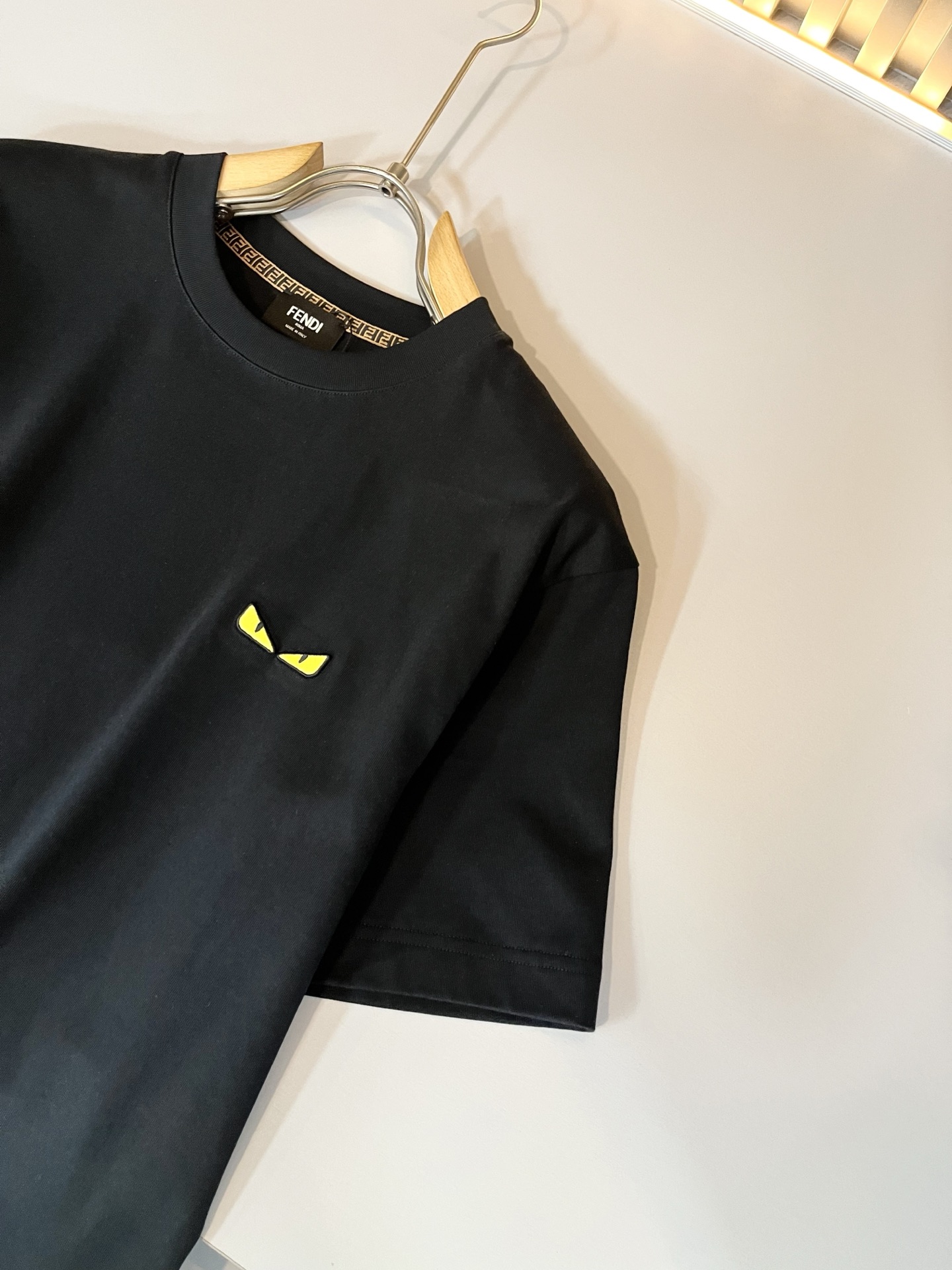 FEN*I 芬*迪2026春夏新款FD家族FF男女同款👫短袖T恤，男女同款👫百搭极简短袖。意大利原厂订单