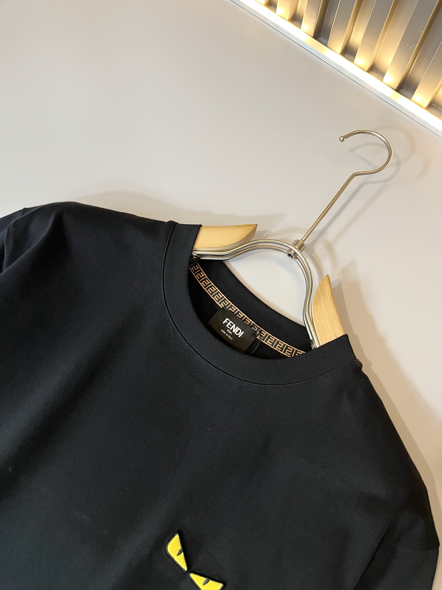 FEN*I 芬*迪2026春夏新款FD家族FF男女同款👫短袖T恤，男女同款👫百搭极简短袖。意大利原厂订单