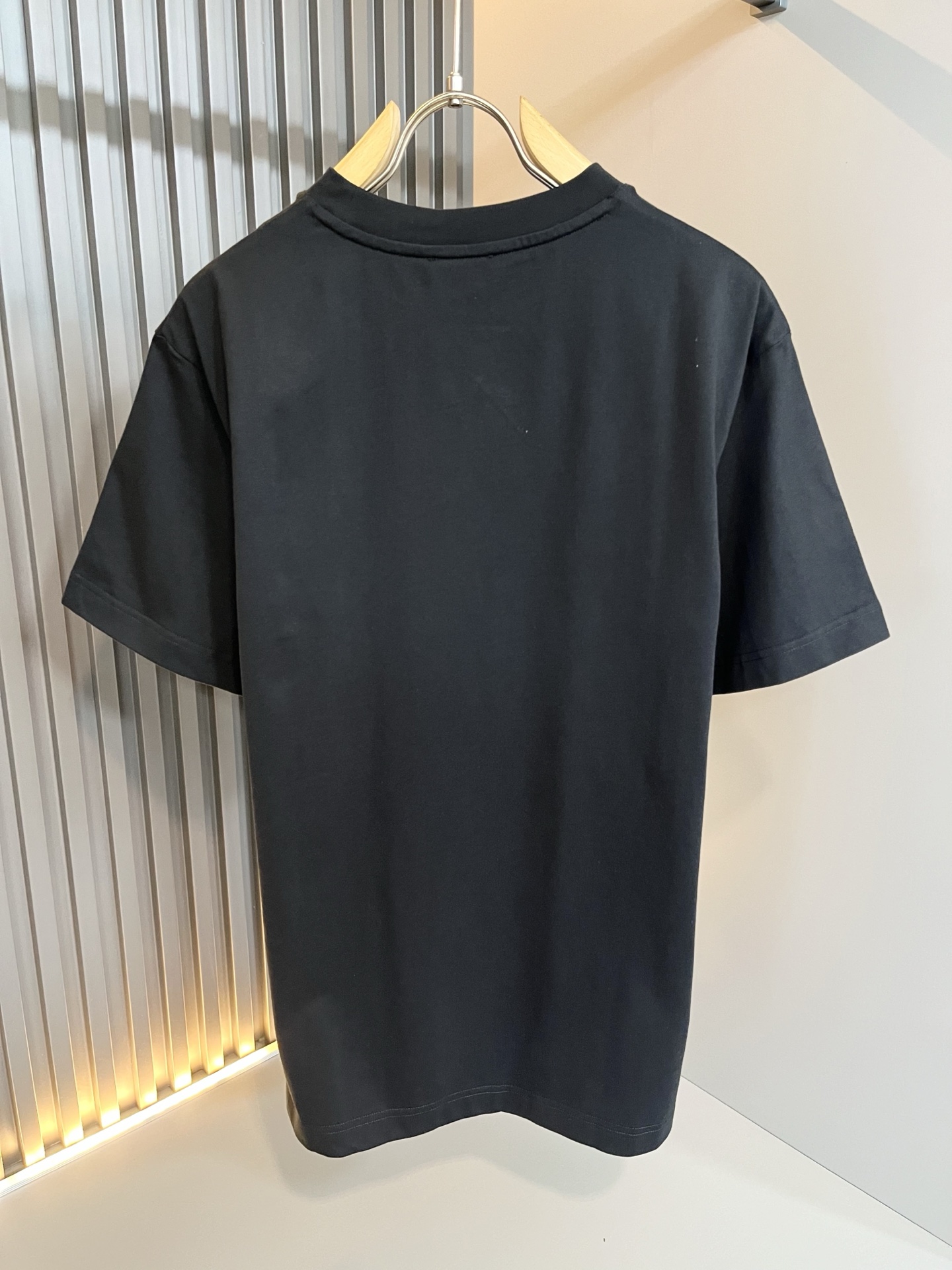 FEN*I 芬*迪2026春夏新款FD家族FF男女同款👫短袖T恤，男女同款👫百搭极简短袖。意大利原厂订单