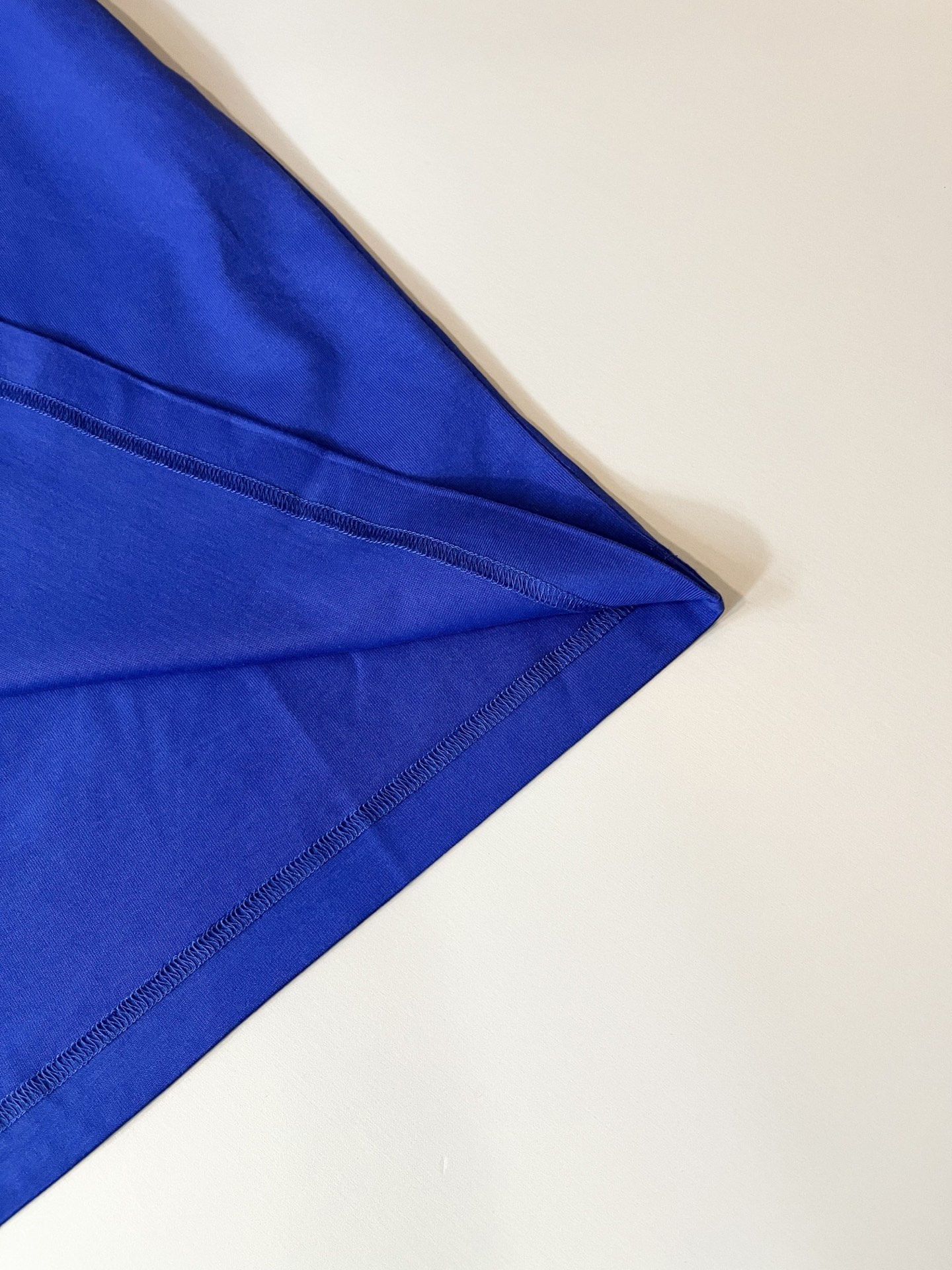 FEN*I 芬*迪2026春夏新款FD家族FF男女同款👫短袖T恤，男女同款👫百搭极简短袖。意大利原厂订单