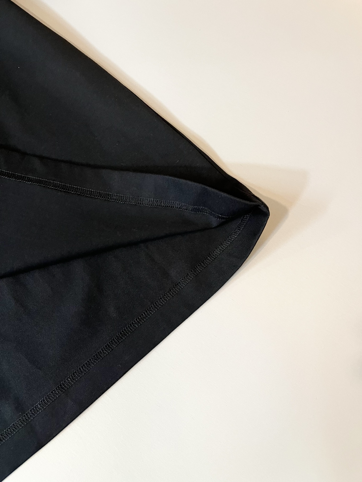 Dio*迪家 2026春夏新款男女同款👫短袖T恤，专柜同步发售！定制专属260克纯棉面料，定制原版工艺螺