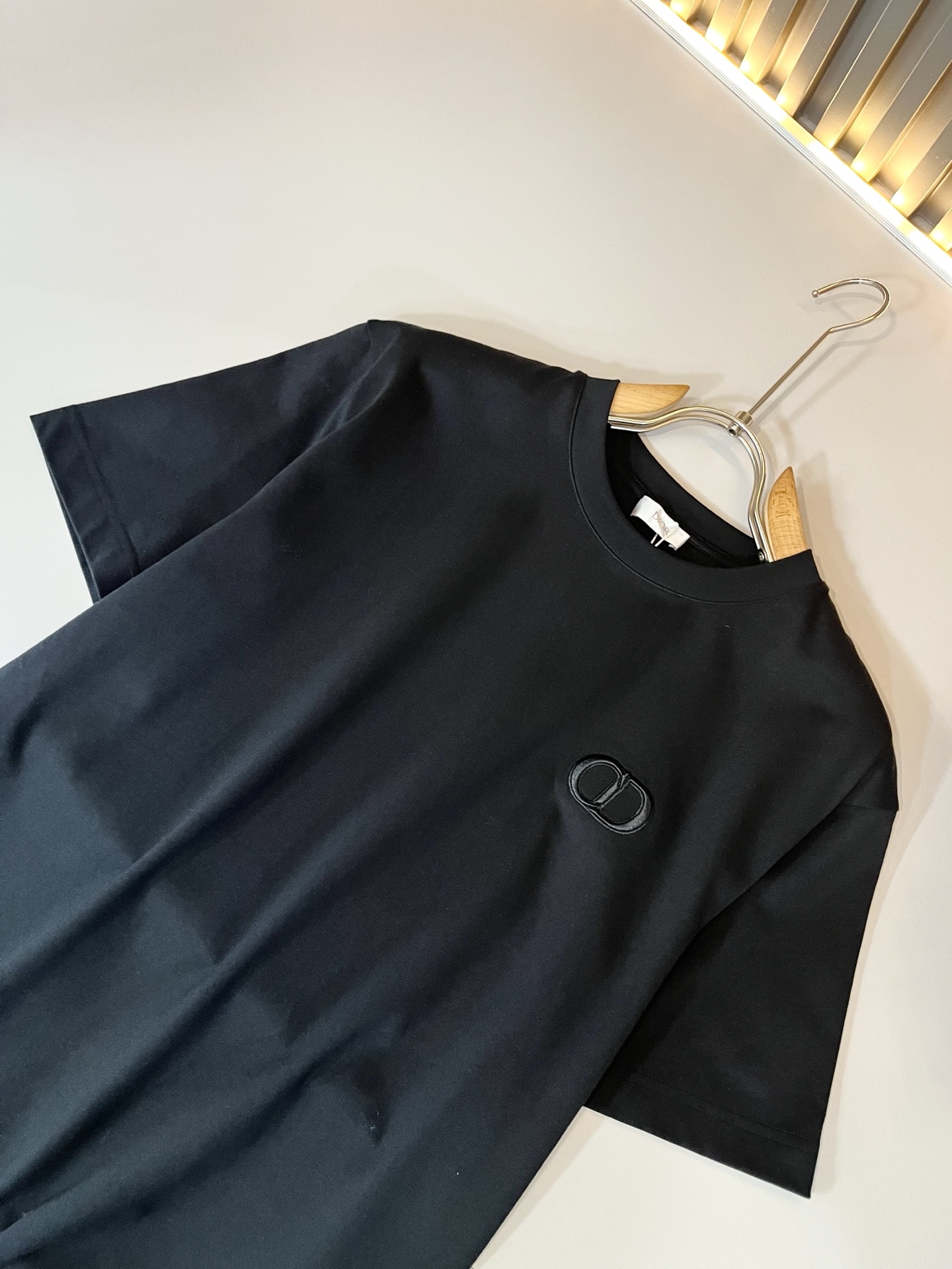 Dio*迪家 2026春夏新款男女同款👫短袖T恤，专柜同步发售！定制专属260克纯棉面料，定制原版工艺螺