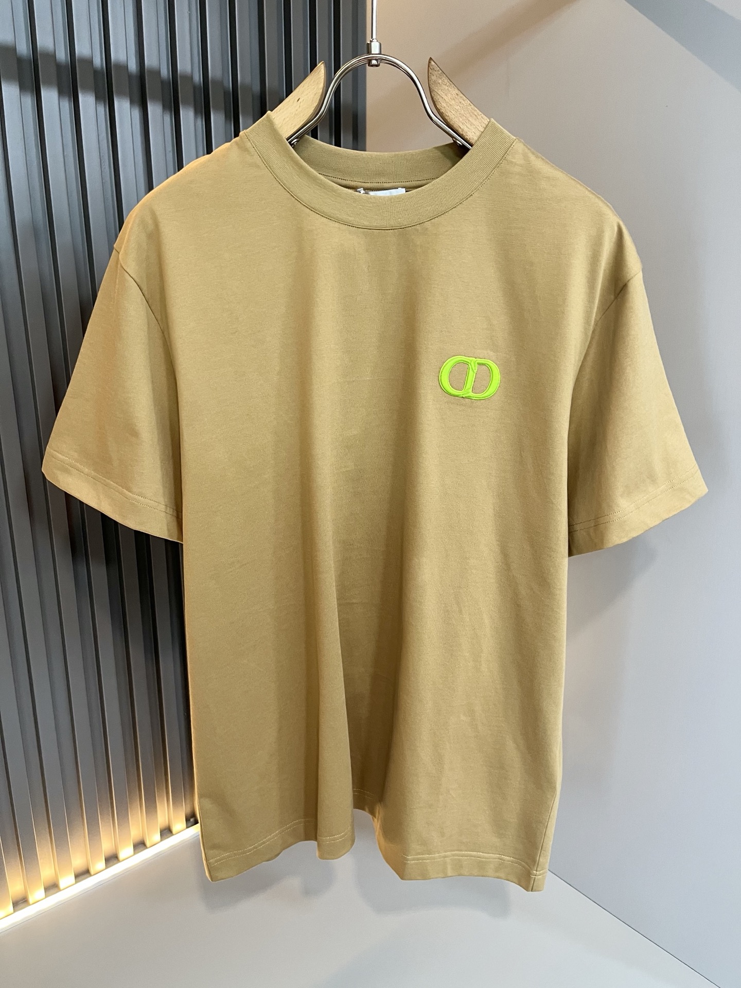 Dio*迪家 2026春夏新款男女同款👫短袖T恤，专柜同步发售！定制专属260克纯棉面料，定制原版工艺螺