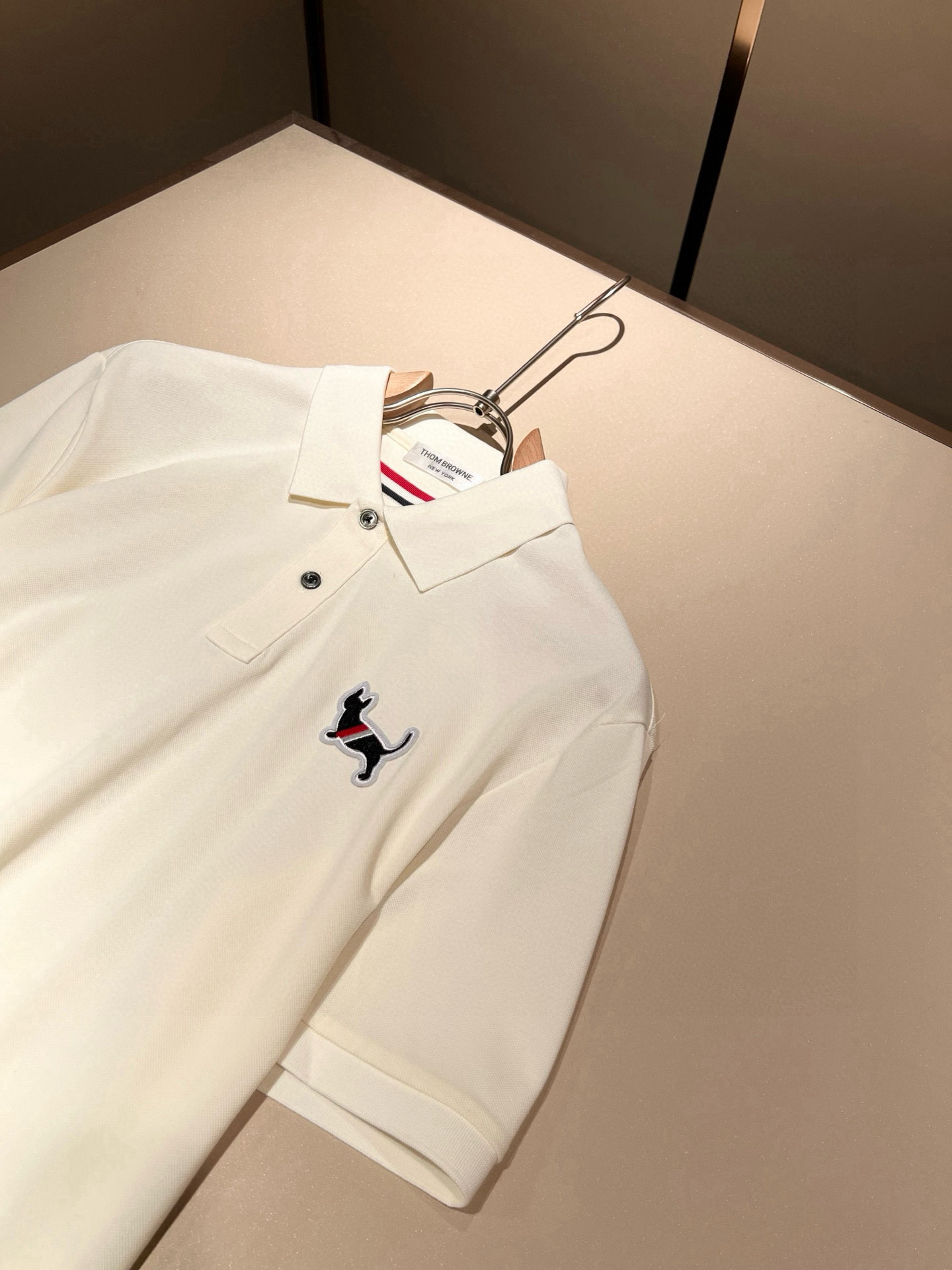 ThomBrow*e汤姆*朗 ~2026春夏新品！官网同步有售，休闲经典翻领短袖Polo衫，独特设计魅力