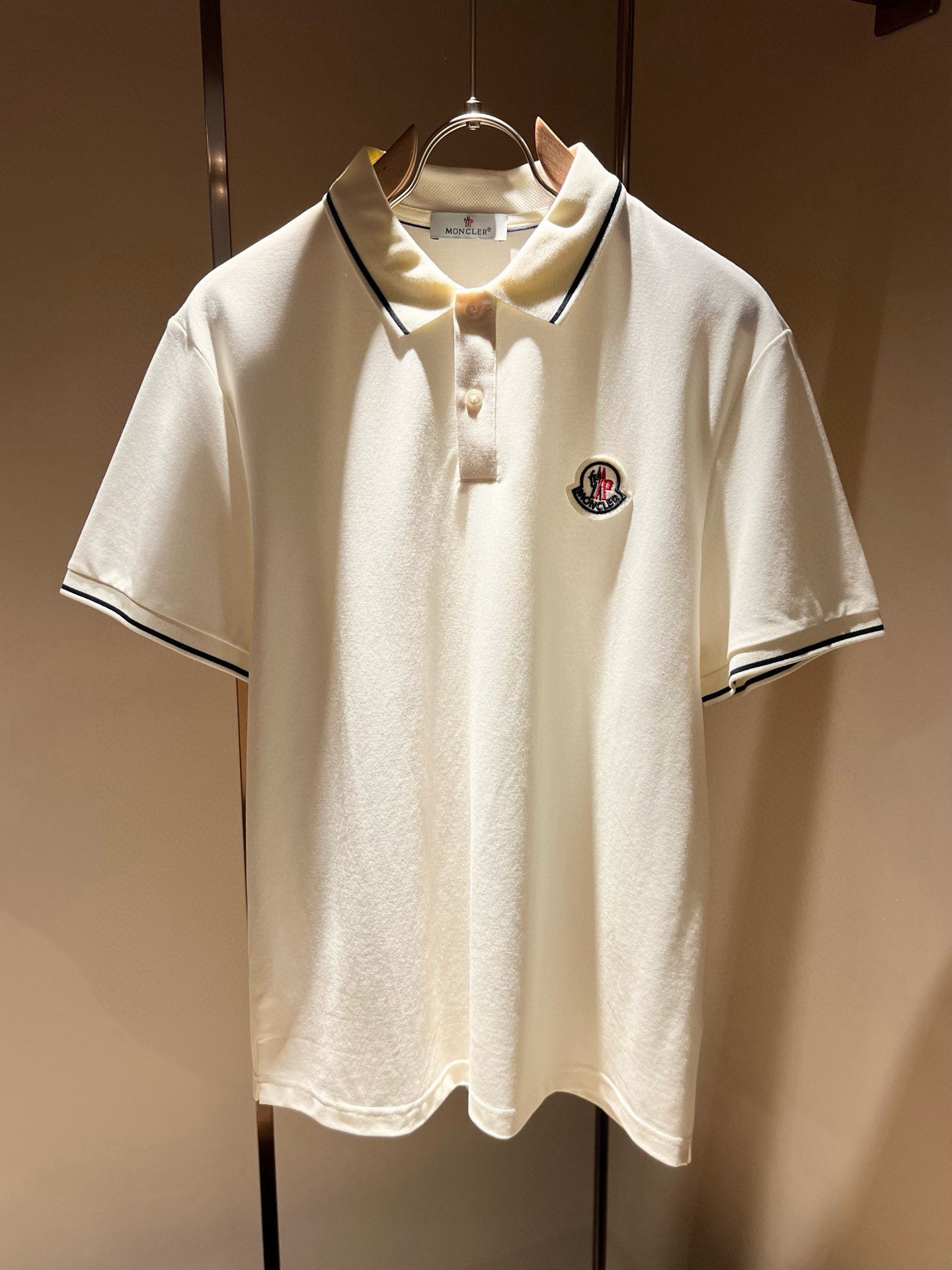 MON蒙**口2026春夏新款男士原单男士短袖POLO衫，贸易公司货，官网同步发售！此类型的基础单品是每