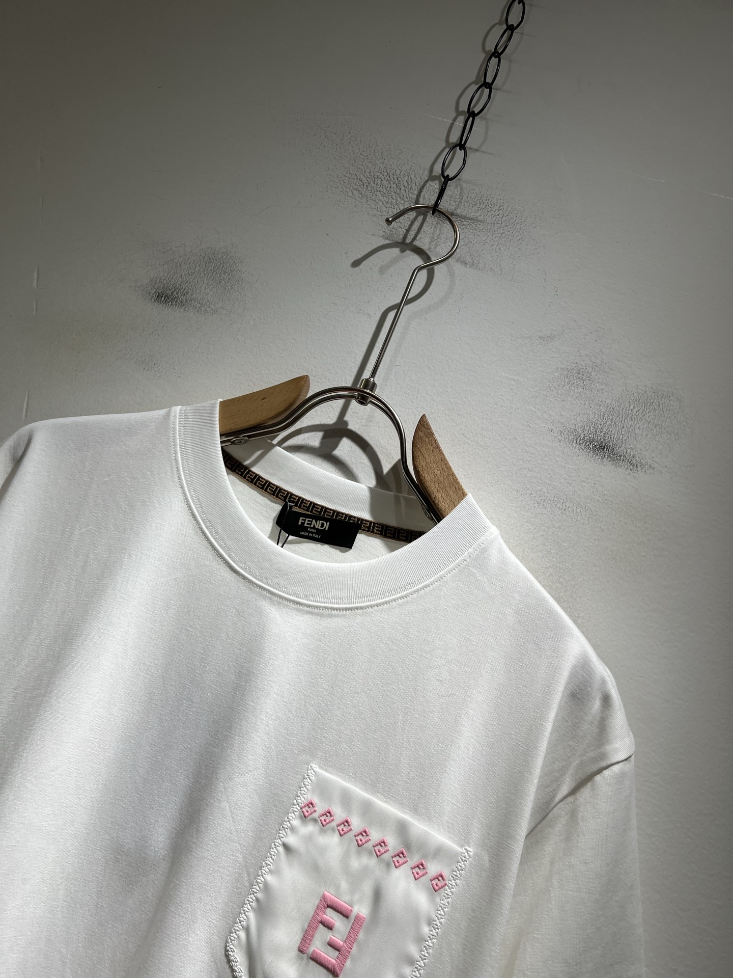 FEN*I 芬*迪2026春夏新款FD家族FF男女同款👫短袖T恤，男女同款👫百搭极简短袖。意大利原厂订单