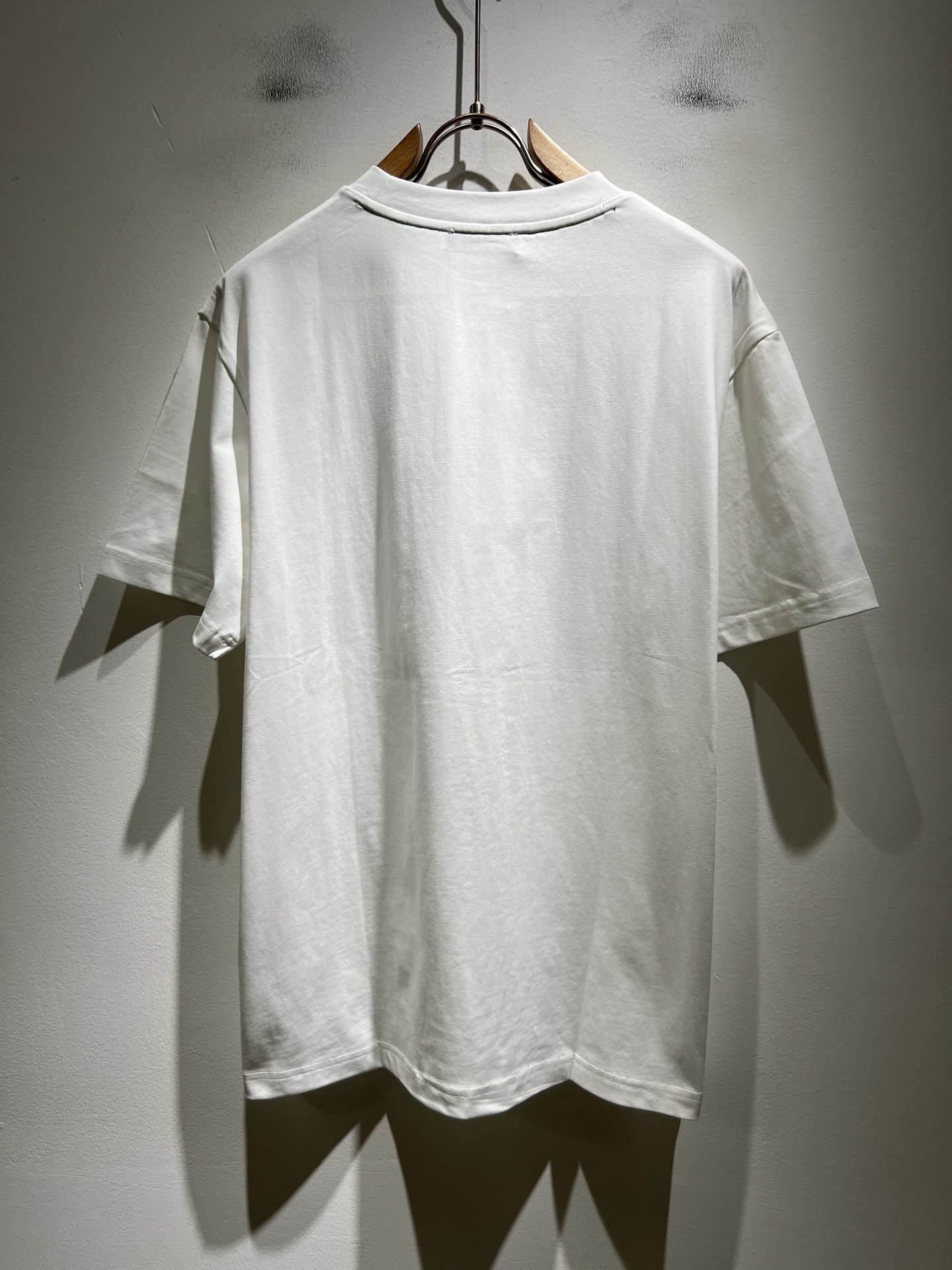 FEN*I 芬*迪2026春夏新款FD家族FF男女同款👫短袖T恤，男女同款👫百搭极简短袖。意大利原厂订单