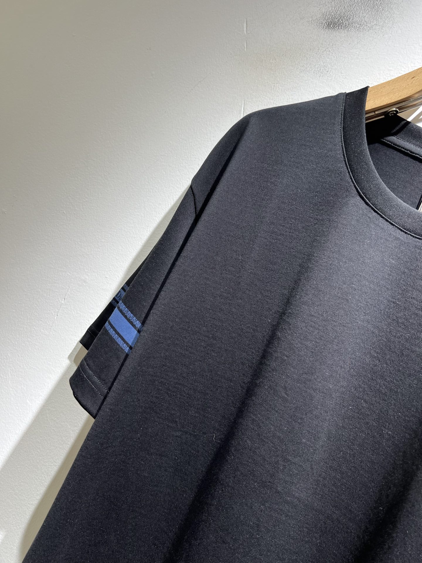 Dio*迪家 2026春夏新款男女同款👫短袖T恤，专柜同步发售！定制专属260克纯棉面料，定制原版工艺螺