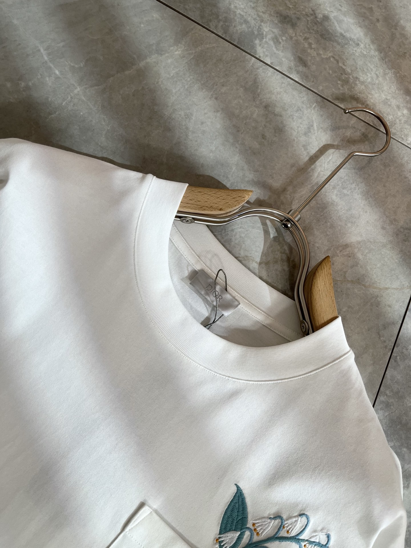 Dio*迪家 2026春夏新款男女同款👫短袖T恤，专柜同步发售！定制专属260克纯棉面料，定制原版工艺螺