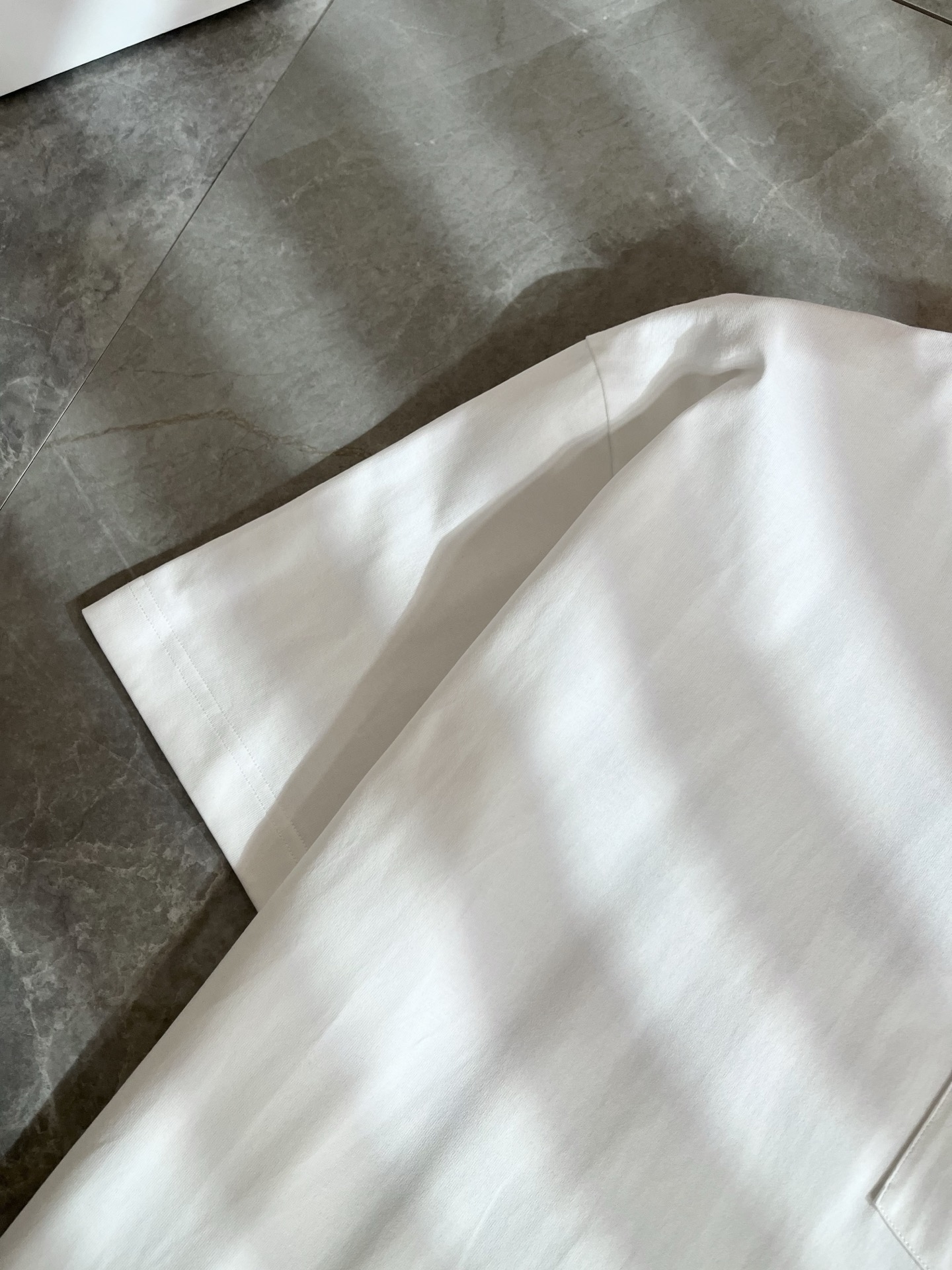 Dio*迪家 2026春夏新款男女同款👫短袖T恤，专柜同步发售！定制专属260克纯棉面料，定制原版工艺螺