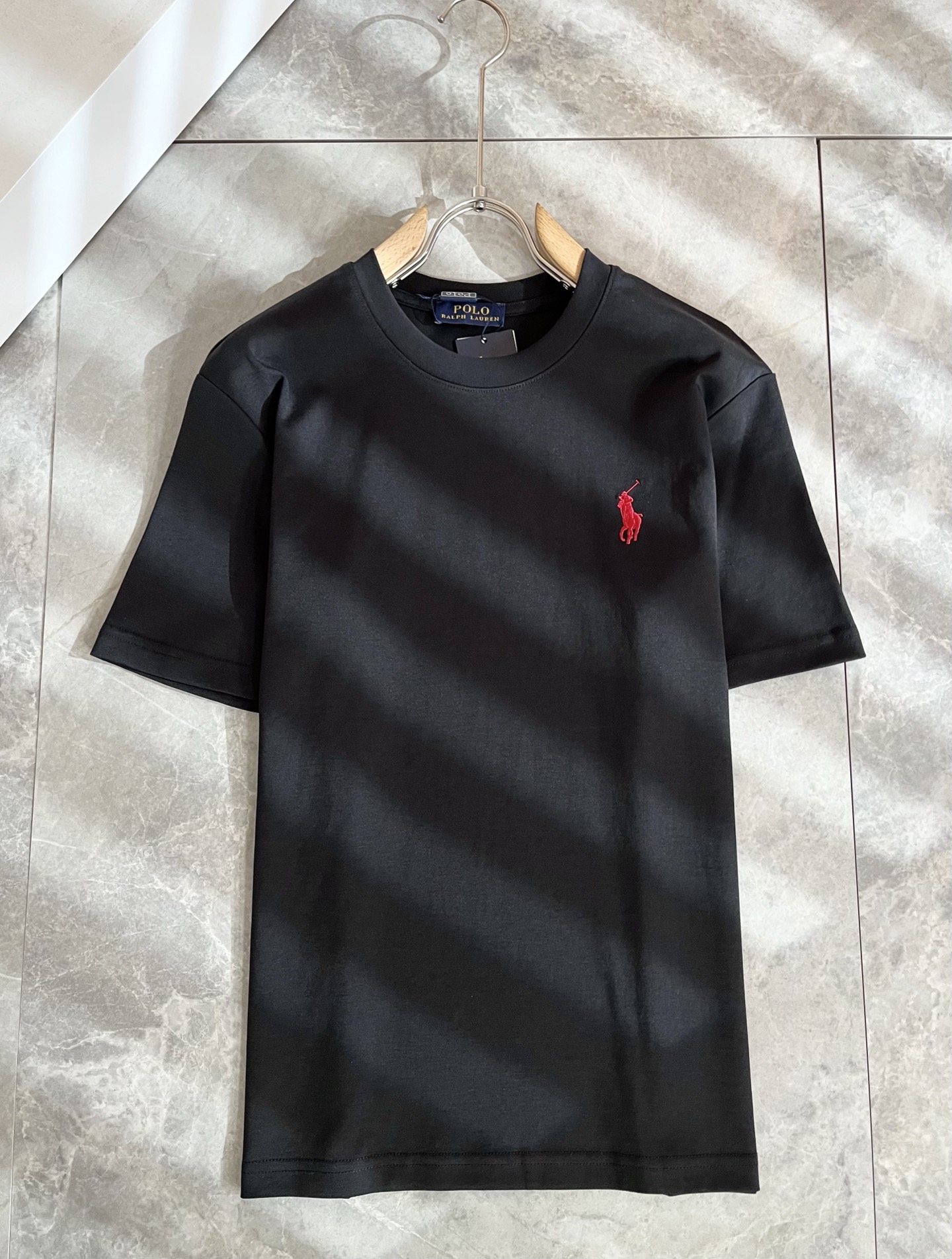 保罗POLOSPORT 2026春夏新款男士短袖T恤，简约纯色时尚款不乏有许多设计大咖们都对于纯色都有着