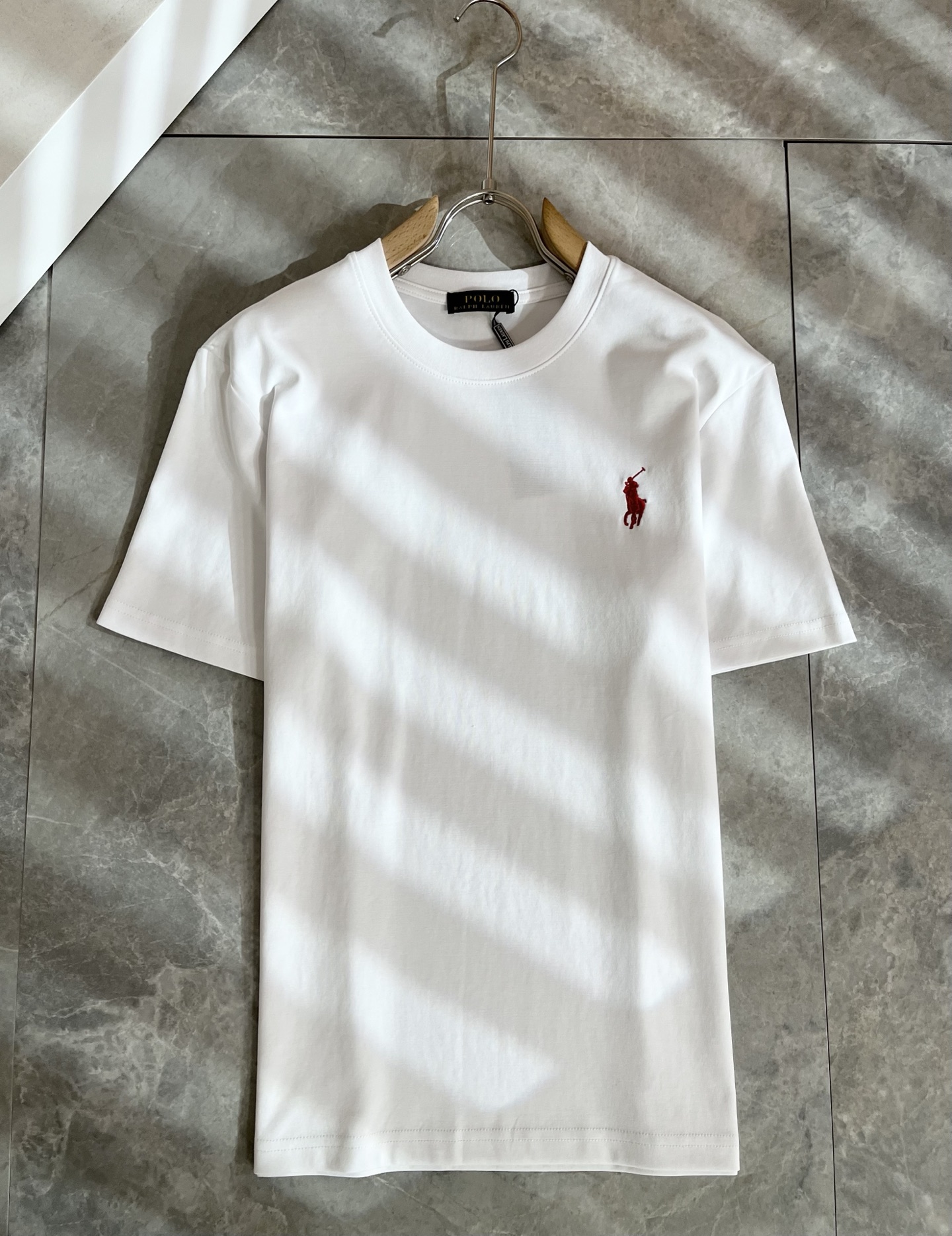 保罗POLOSPORT 2026春夏新款男士短袖T恤，简约纯色时尚款不乏有许多设计大咖们都对于纯色都有着