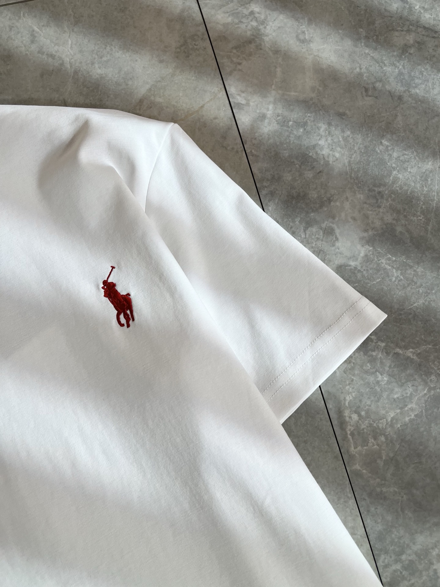 保罗POLOSPORT 2026春夏新款男士短袖T恤，简约纯色时尚款不乏有许多设计大咖们都对于纯色都有着