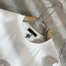 VERS*CE/范*哲 2026春夏新品原单短袖T恤,VERS*CE/范*哲 贸易公司渠道 产品 值 VERS*CE/范*哲 2026春夏新品原单短袖T恤,VERS*CE/范*哲 贸易公司渠道 产品 值