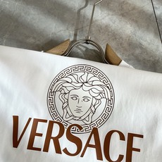 VERS*CE/范*哲 2026春夏新品原单短袖T恤,VERS*CE/范*哲 贸易公司渠道 产品 值 VERS*CE/范*哲 2026春夏新品原单短袖T恤,VERS*CE/范*哲 贸易公司渠道 产品 值