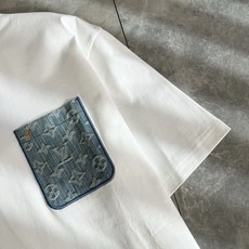 LouisVuitt*路易*登 2026春夏全新系列单品上线,非常时髦前卫的一款男女同款短袖T恤,标识l LouisVuitt*路易*登 2026春夏全新系列单品上线,非常时髦前卫的一款男女同款短袖T恤,标识l
