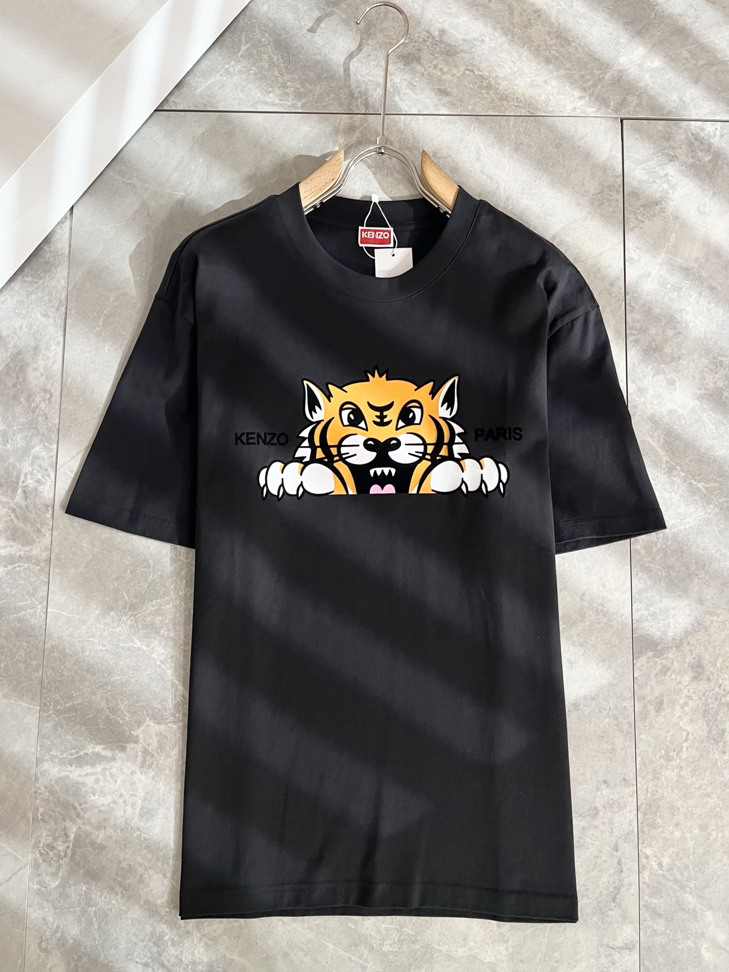 KENZ*高田*三 2026春夏新品男女同款👫短袖T恤，传承经典著作改良后的新品更加的具有立体感官，胸前