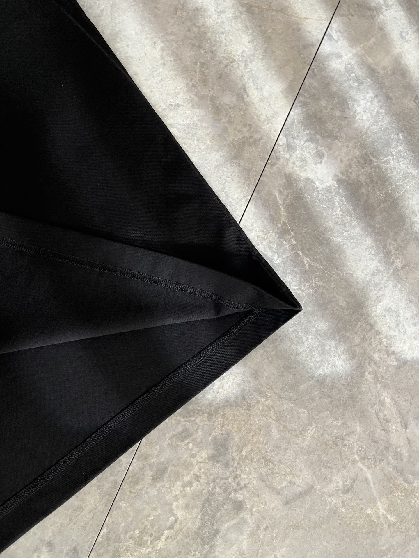 BURBER*Y巴*莉2026春夏新品短袖T恤，重磅来袭，最近比较火热的环保纯棉面料制作而成，高端户外运