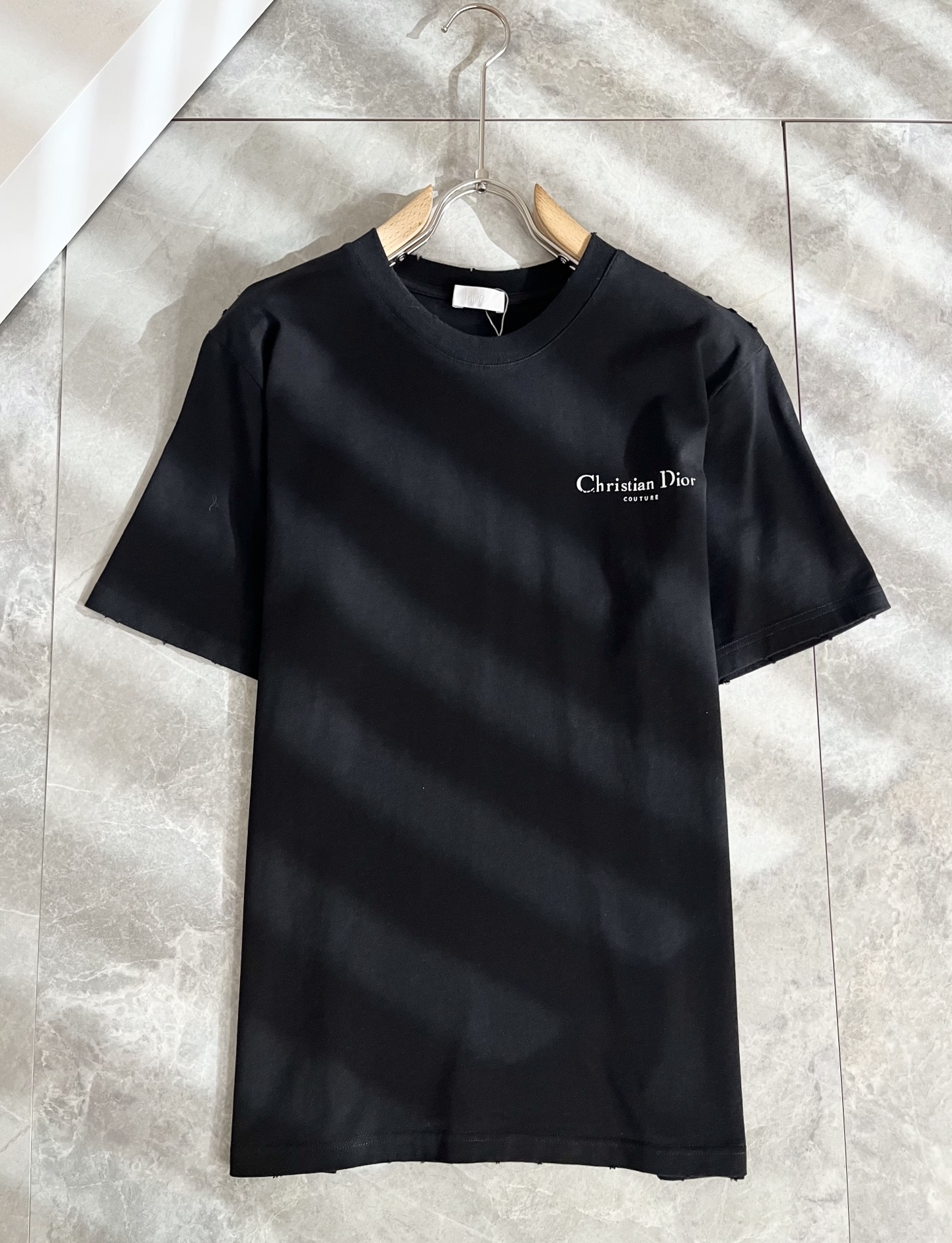 Dio*迪家 2026春夏新款男女同款👫短袖T恤，专柜同步发售！定制专属260克纯棉面料，定制原版工艺螺