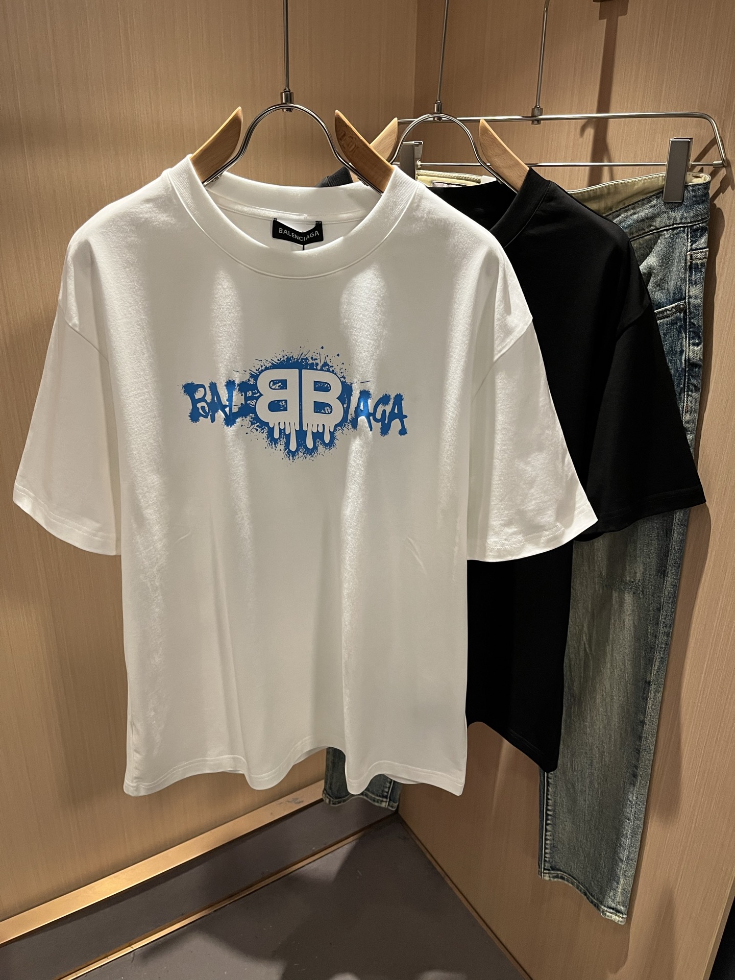 BALENCI*GA巴黎*家 2026春夏新款男女同款👫短袖T恤！走秀图案印花时尚休闲短袖T恤衫！设计l