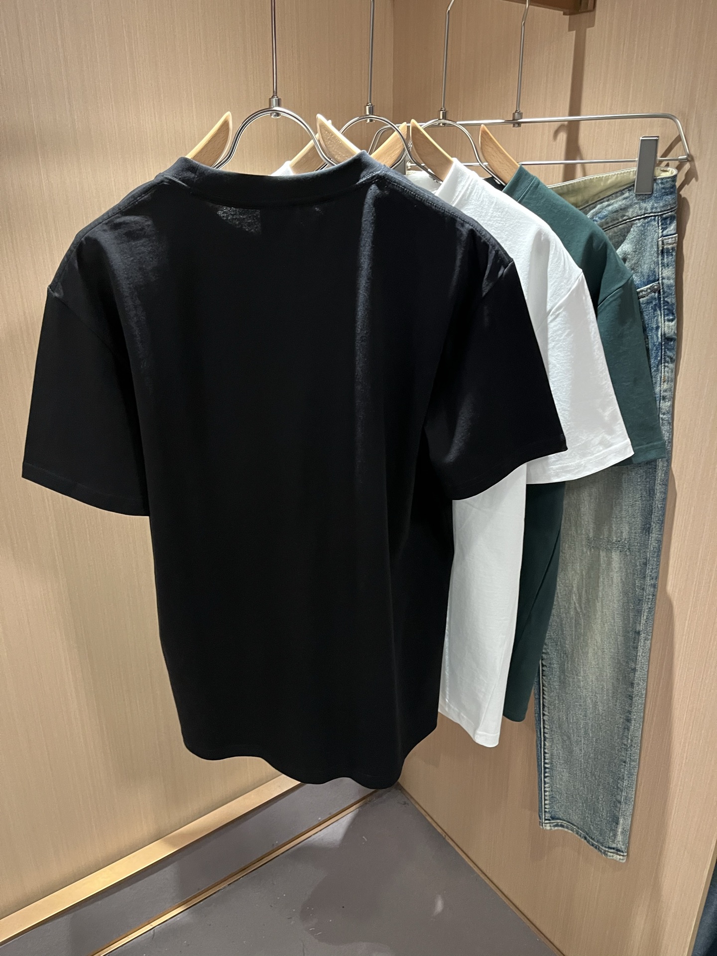 Dio*迪家 2026春夏新款男女同款👫短袖T恤，专柜同步发售！定制专属260克纯棉面料，定制原版工艺螺