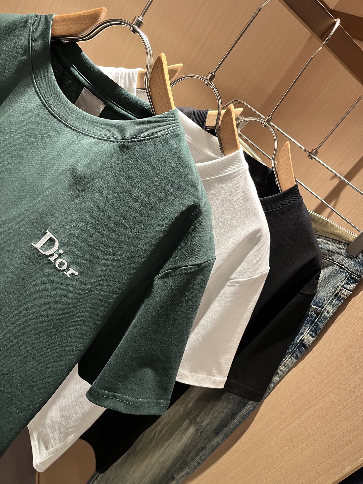 Dio*迪家 2026春夏新款男女同款👫短袖T恤，专柜同步发售！定制专属260克纯棉面料，定制原版工艺螺