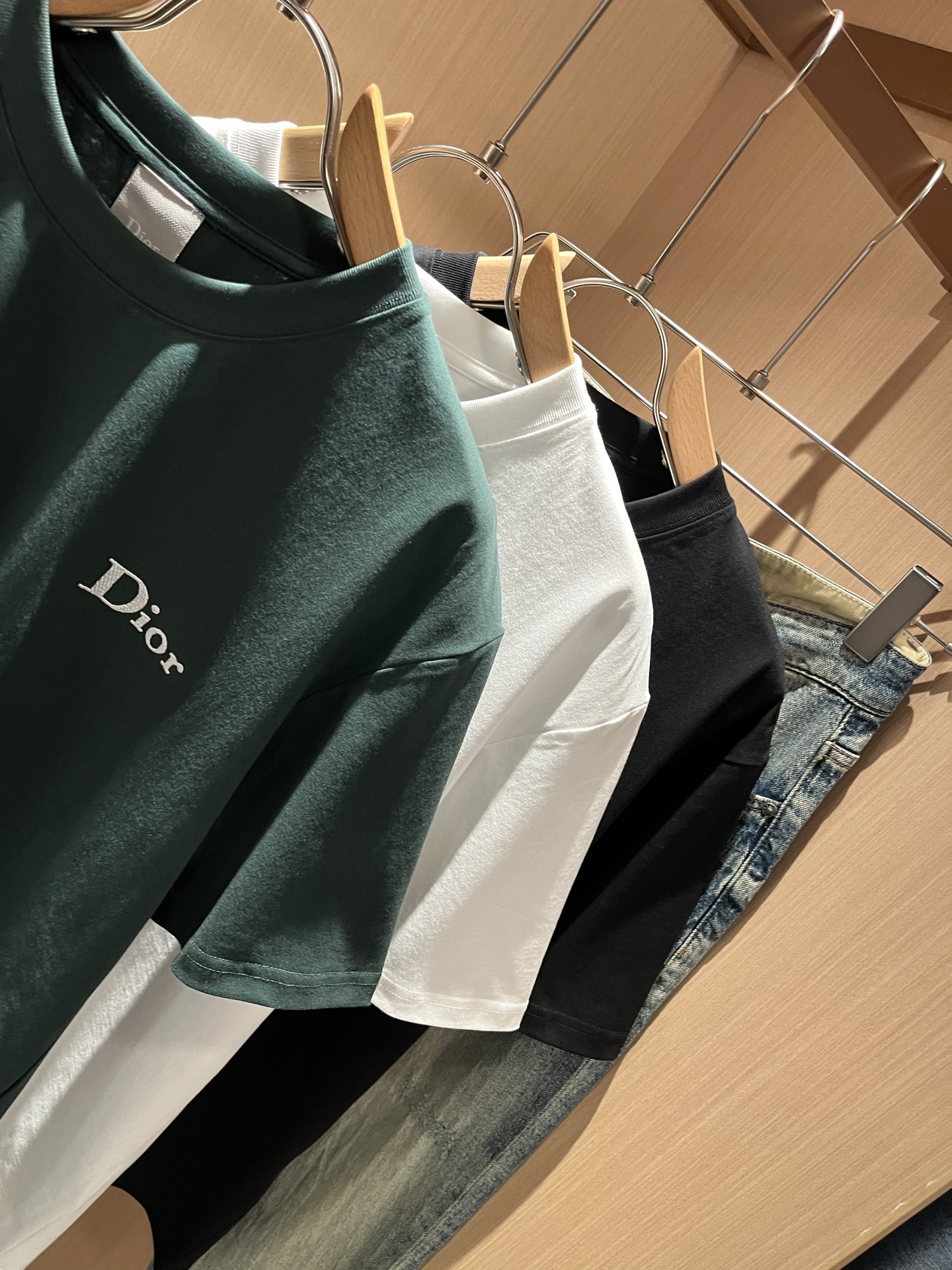 Dio*迪家 2026春夏新款男女同款👫短袖T恤，专柜同步发售！定制专属260克纯棉面料，定制原版工艺螺