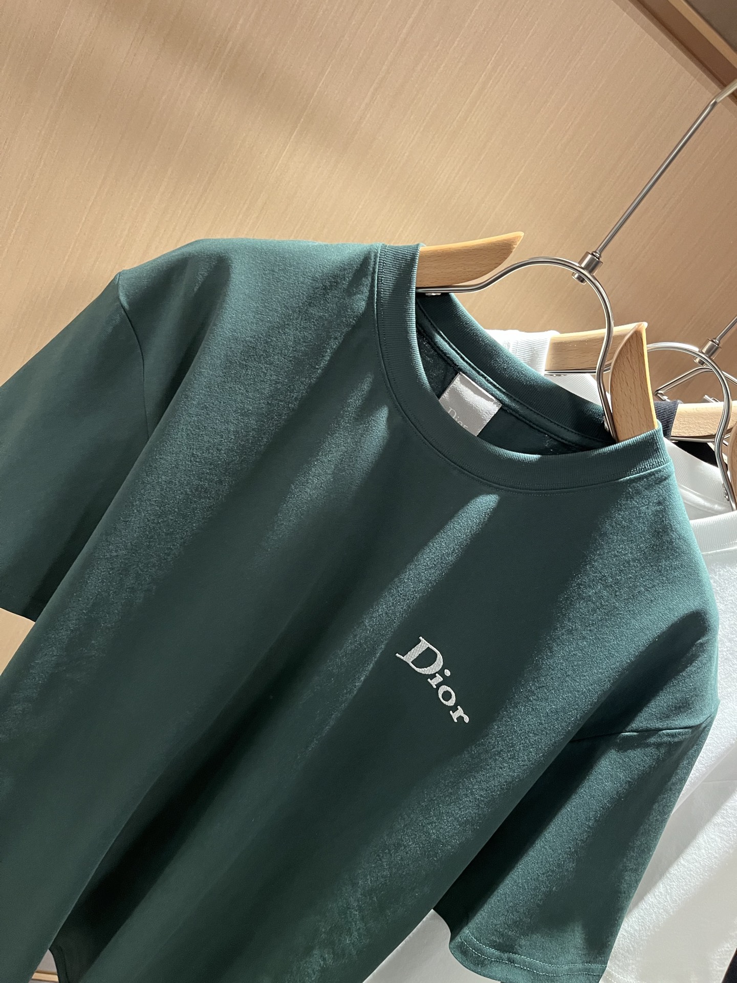 Dio*迪家 2026春夏新款男女同款👫短袖T恤，专柜同步发售！定制专属260克纯棉面料，定制原版工艺螺