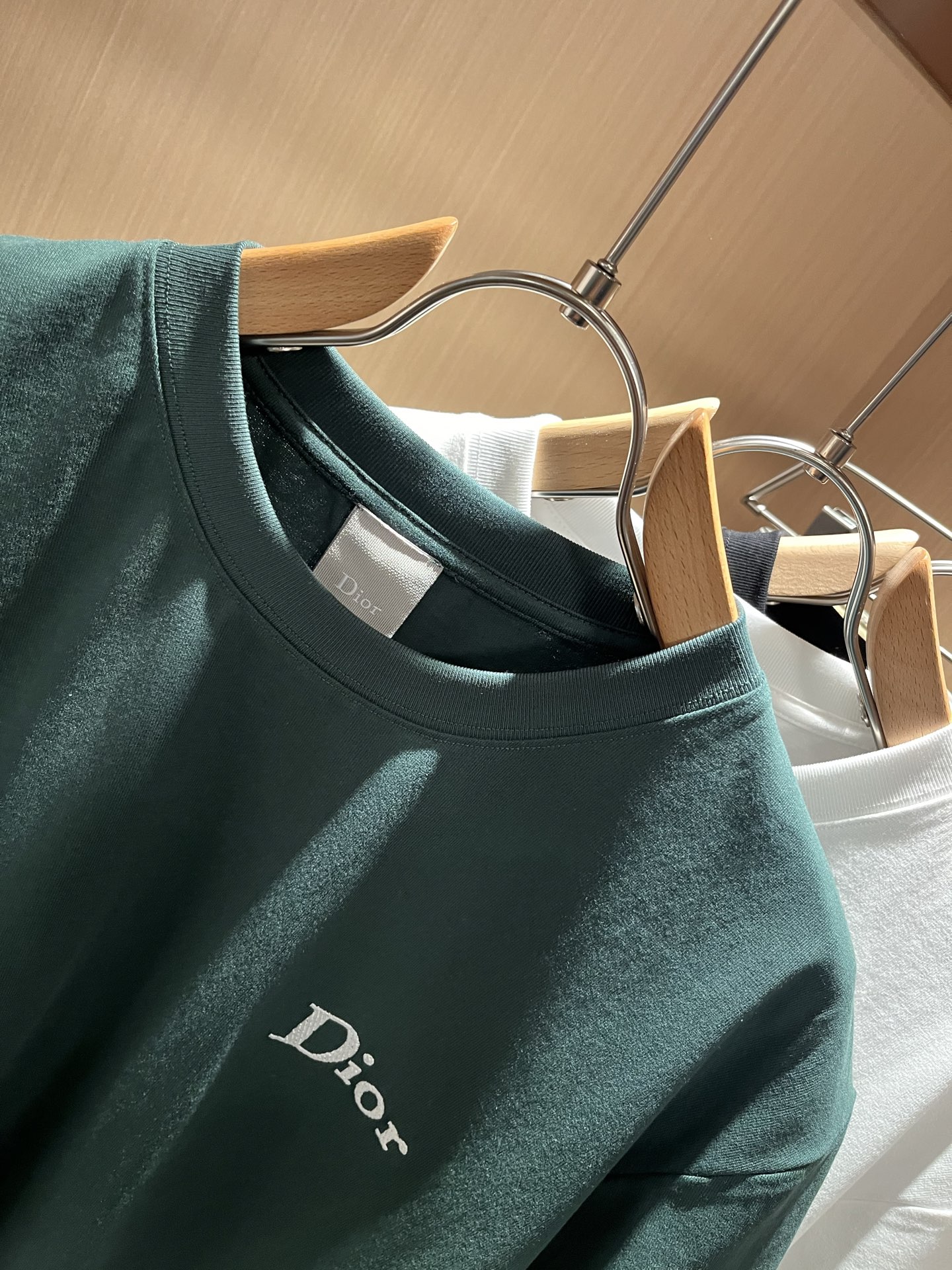 Dio*迪家 2026春夏新款男女同款👫短袖T恤，专柜同步发售！定制专属260克纯棉面料，定制原版工艺螺