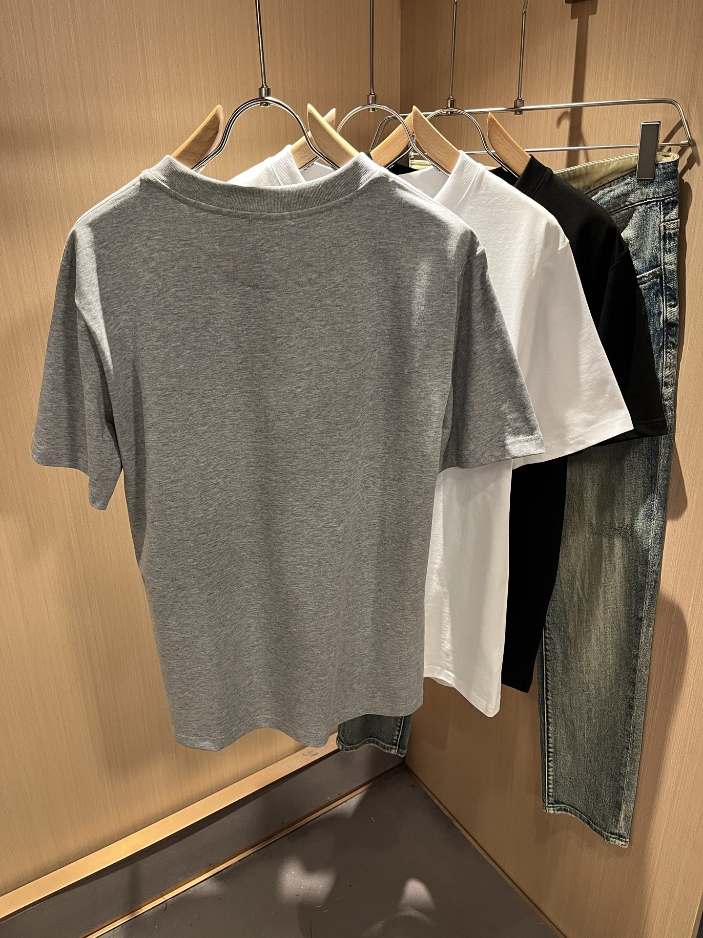 Dio*迪家 2026春夏新款男女同款👫短袖T恤，专柜同步发售！定制专属260克纯棉面料，定制原版工艺螺