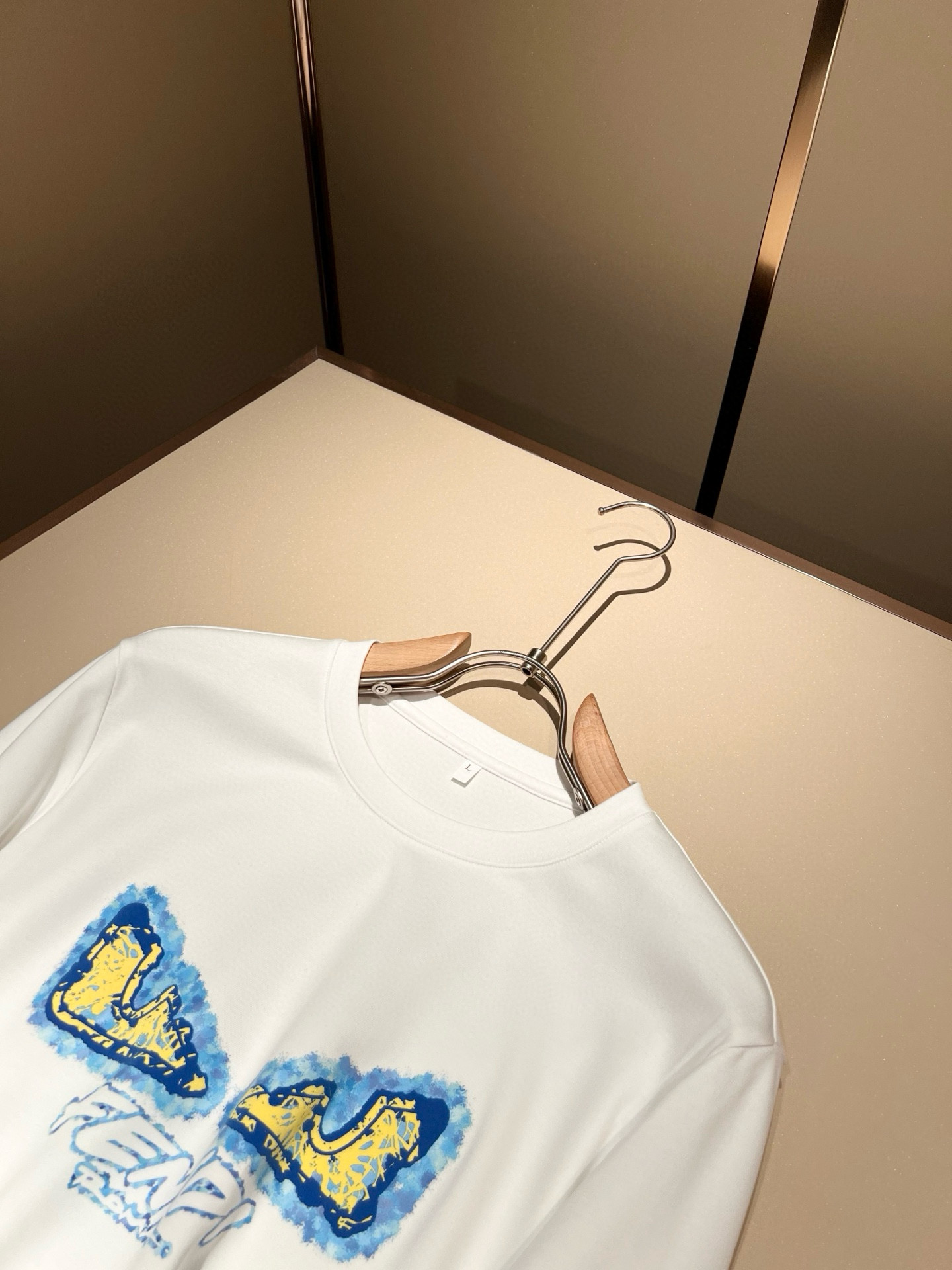 FEN*I 芬*迪2026春夏新款FD家族FF男女同款👫打底衫，男女同款👫百搭极简短袖。意大利原厂订单，