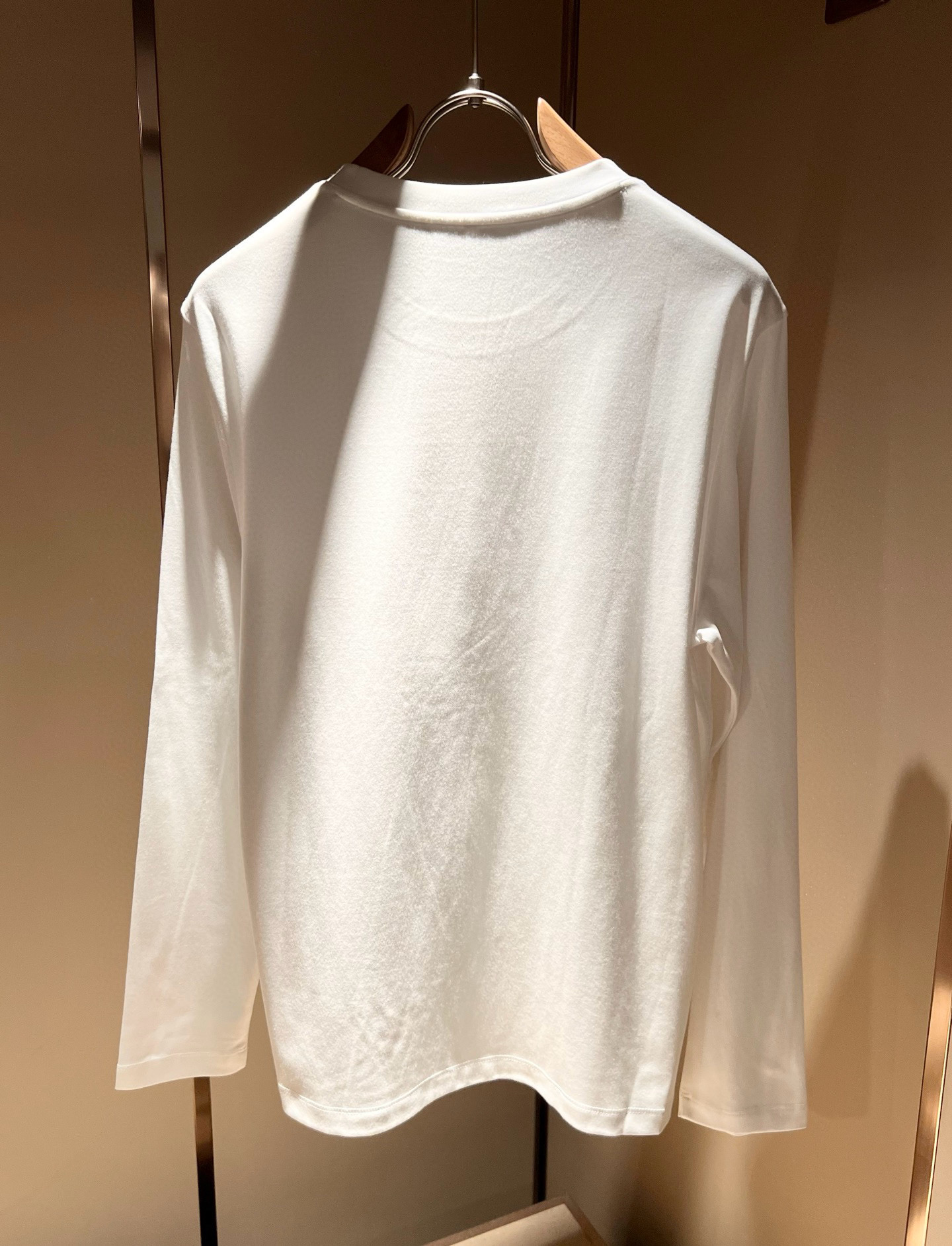 FEN*I 芬*迪2026春夏新款FD家族FF男女同款👫打底衫，男女同款👫百搭极简短袖。意大利原厂订单，