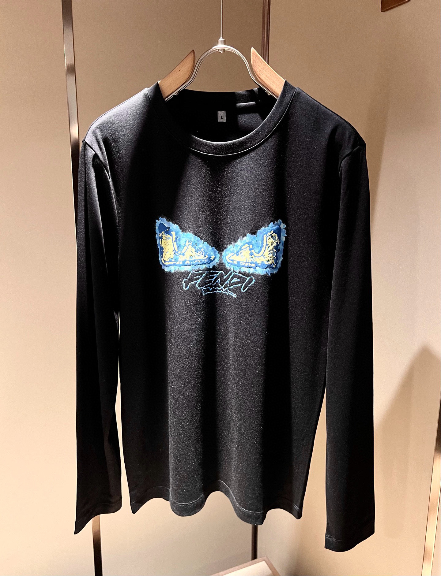 FEN*I 芬*迪2026春夏新款FD家族FF男女同款👫打底衫，男女同款👫百搭极简短袖。意大利原厂订单，