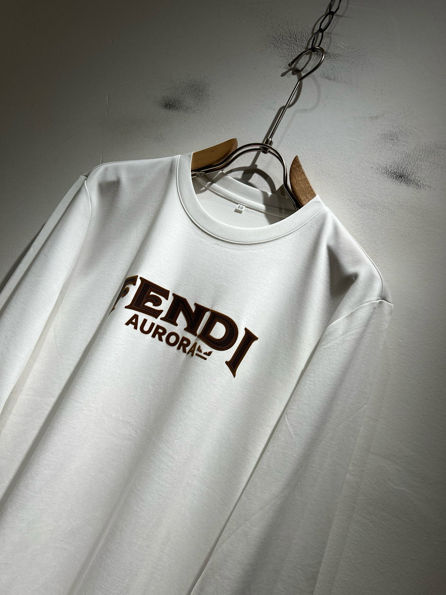 FEN*I 芬*迪2026春夏新款FD家族FF男女同款👫打底衫，男女同款👫百搭极简短袖。意大利原厂订单，