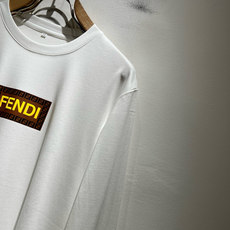 FEN*I 芬*迪2026春夏新款FD家族FF男女同款👫打底衫,男女同款👫百搭极简短袖。意大利原厂订单, FEN*I 芬*迪2026春夏新款FD家族FF男女同款👫打底衫,男女同款👫百搭极简短袖。意大利原厂订单,