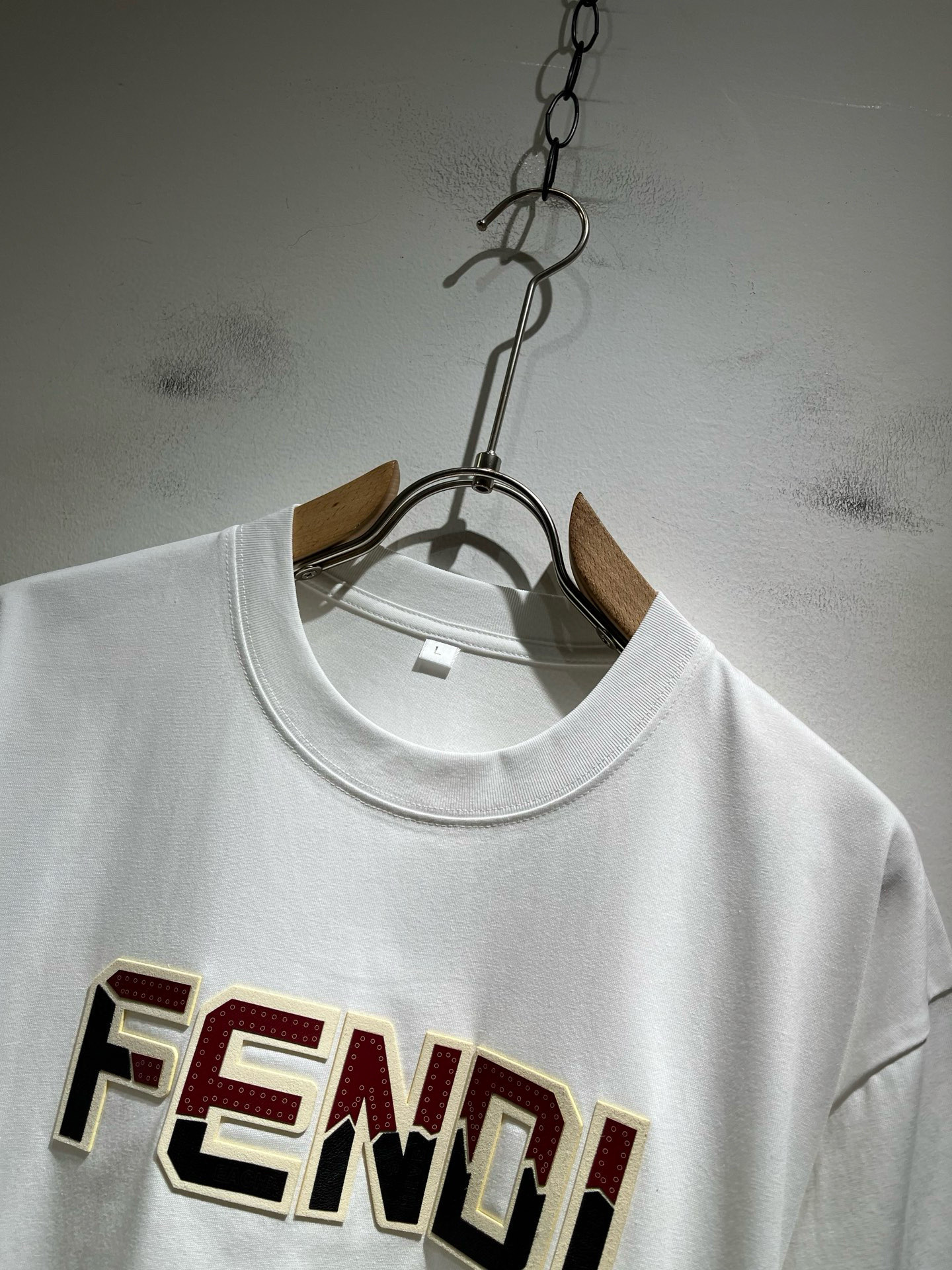 FEN*I 芬*迪2026春夏新款FD家族FF男女同款👫打底衫，男女同款👫百搭极简短袖。意大利原厂订单，