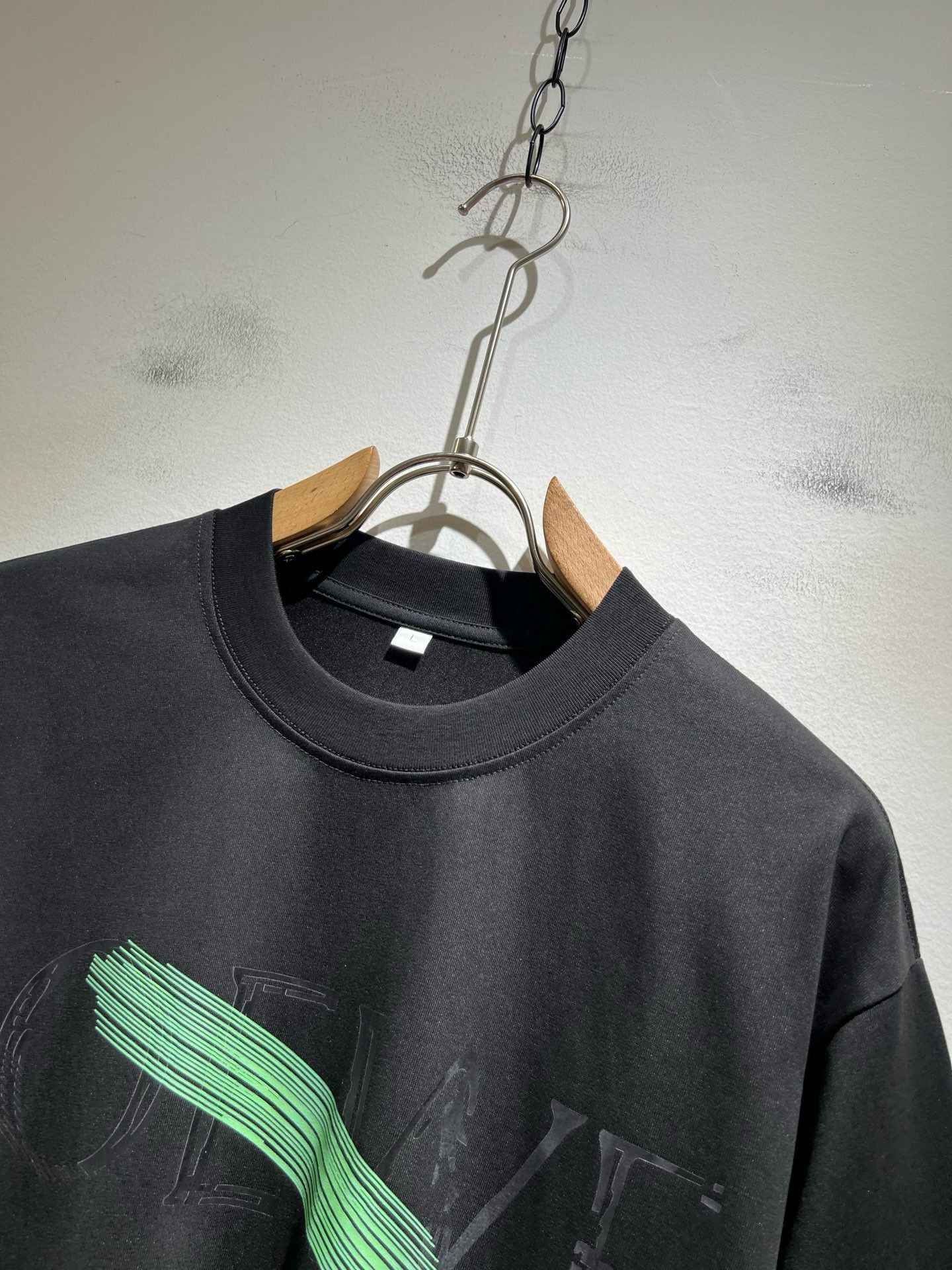 LOE*WE罗*威 2026春夏新款男女同款👫短袖T恤，意大利原厂订单渠道，极具个性高级风，标志logo