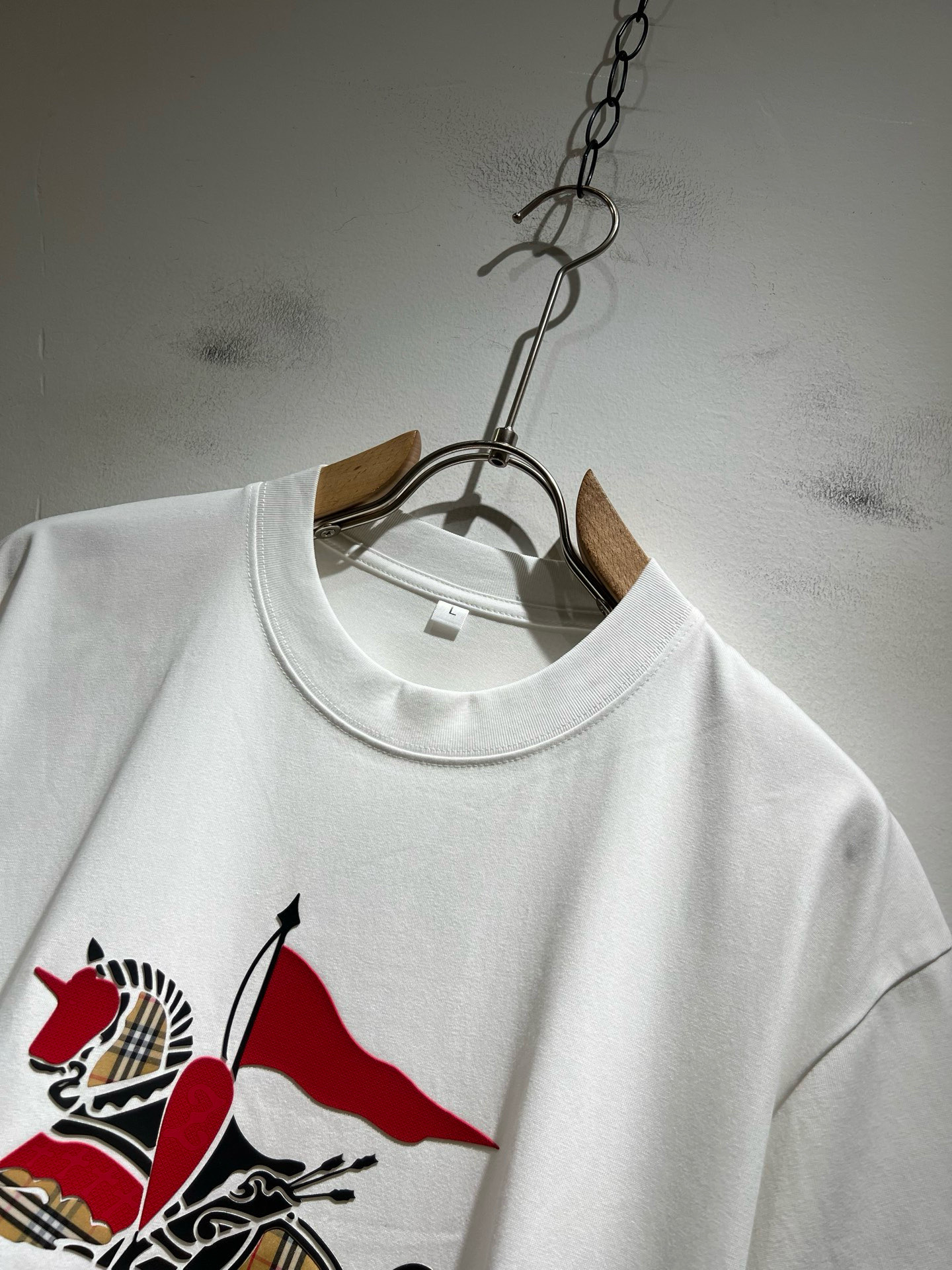 BURBER*Y巴*莉2026春夏新品男女同款👫短袖T恤，重磅来袭，最近比较火热的环保纯棉面料制作而成，