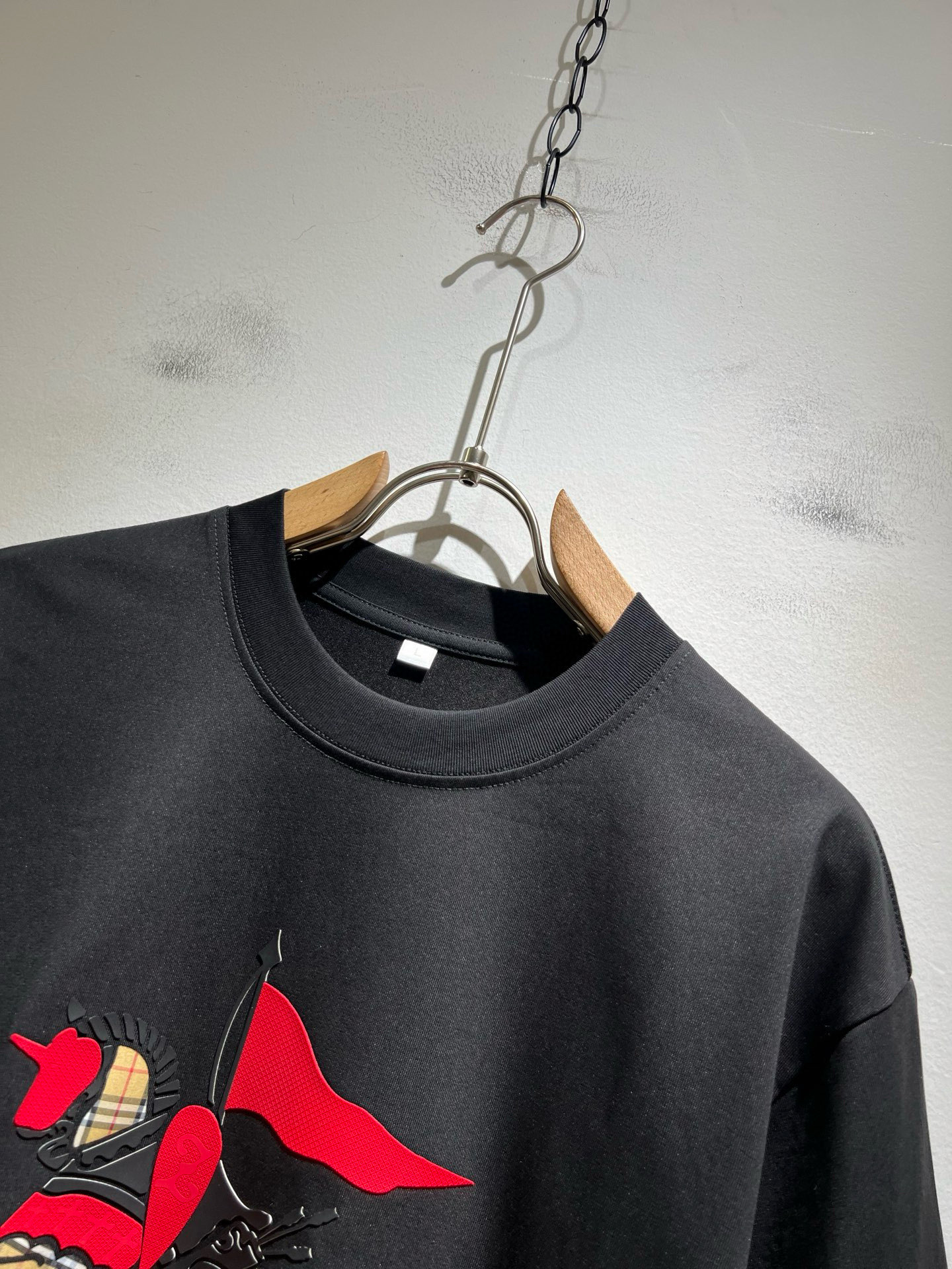 BURBER*Y巴*莉2026春夏新品男女同款👫短袖T恤，重磅来袭，最近比较火热的环保纯棉面料制作而成，