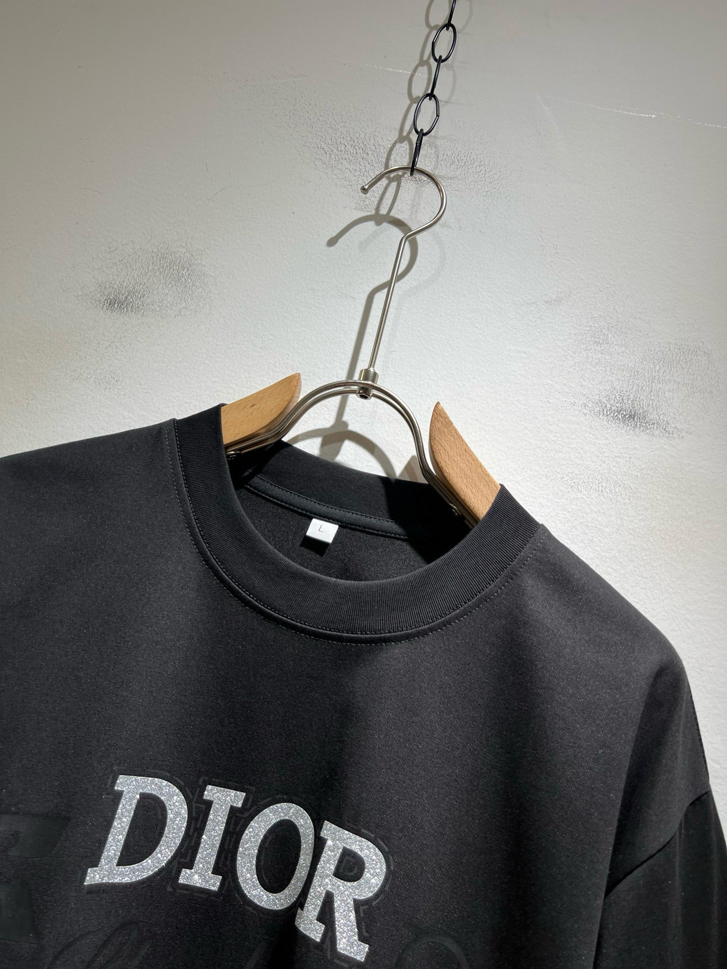 Dio*迪家 2026春夏新款男女同款👫短袖T恤，专柜同步发售！定制专属260克纯棉面料，定制原版工艺螺