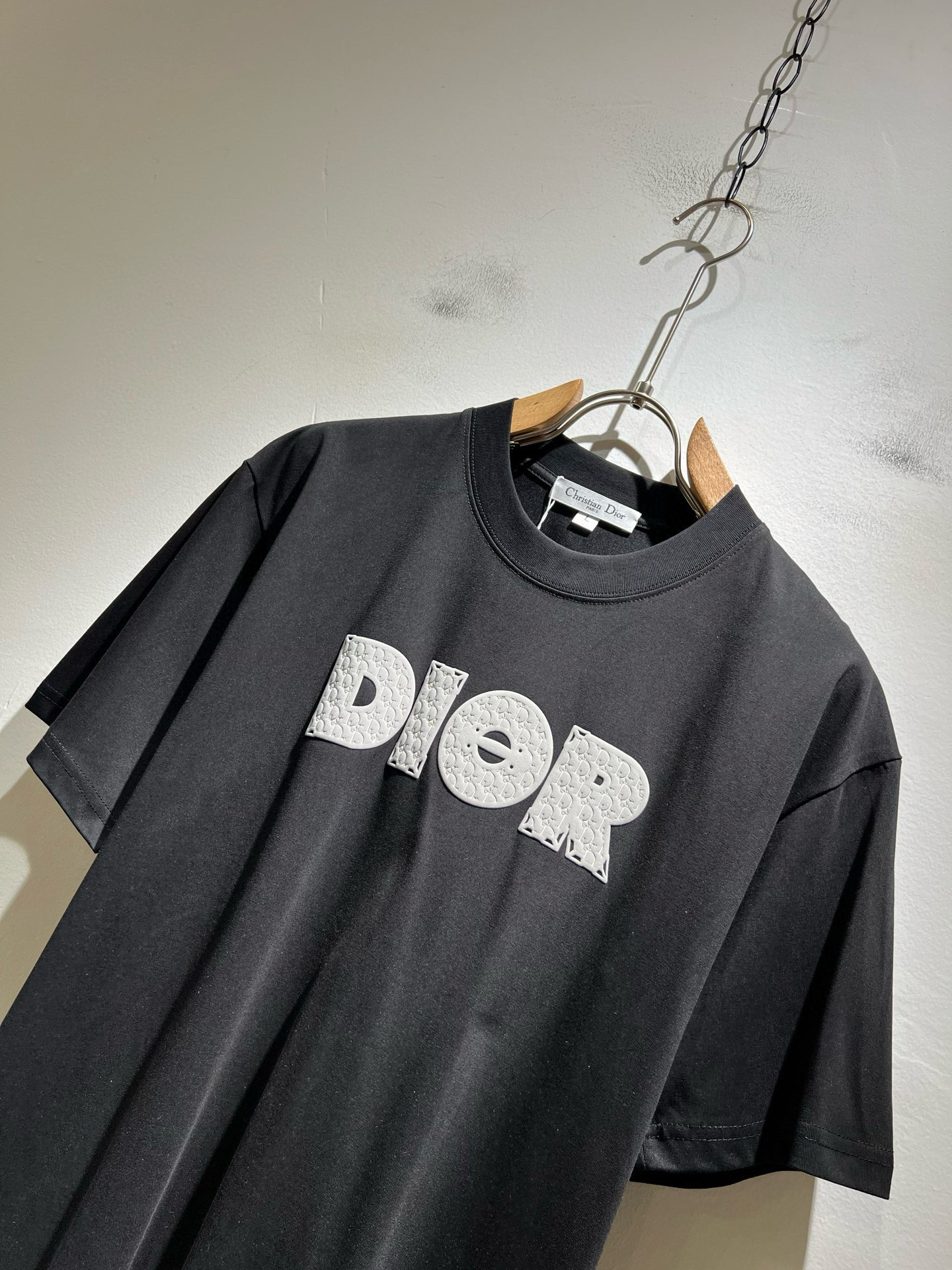 Dio*迪家 2026春夏新款男女同款👫短袖T恤，专柜同步发售！定制专属260克纯棉面料，定制原版工艺螺