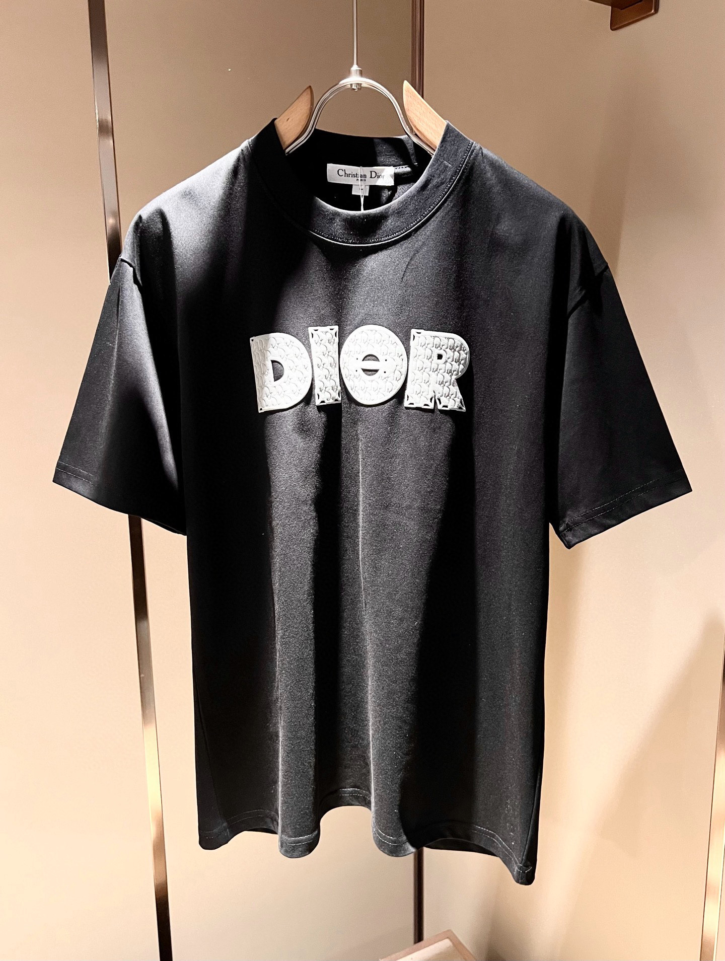 Dio*迪家 2026春夏新款男女同款👫短袖T恤，专柜同步发售！定制专属260克纯棉面料，定制原版工艺螺