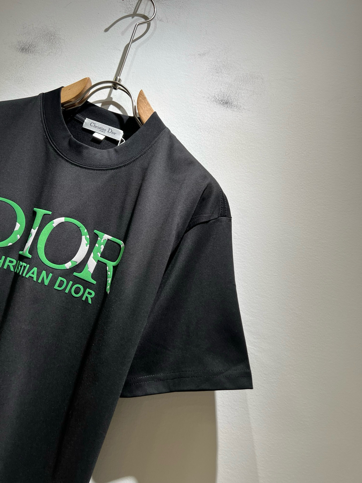 Dio*迪家 2026春夏新款男女同款👫短袖T恤，专柜同步发售！定制专属260克纯棉面料，定制原版工艺螺