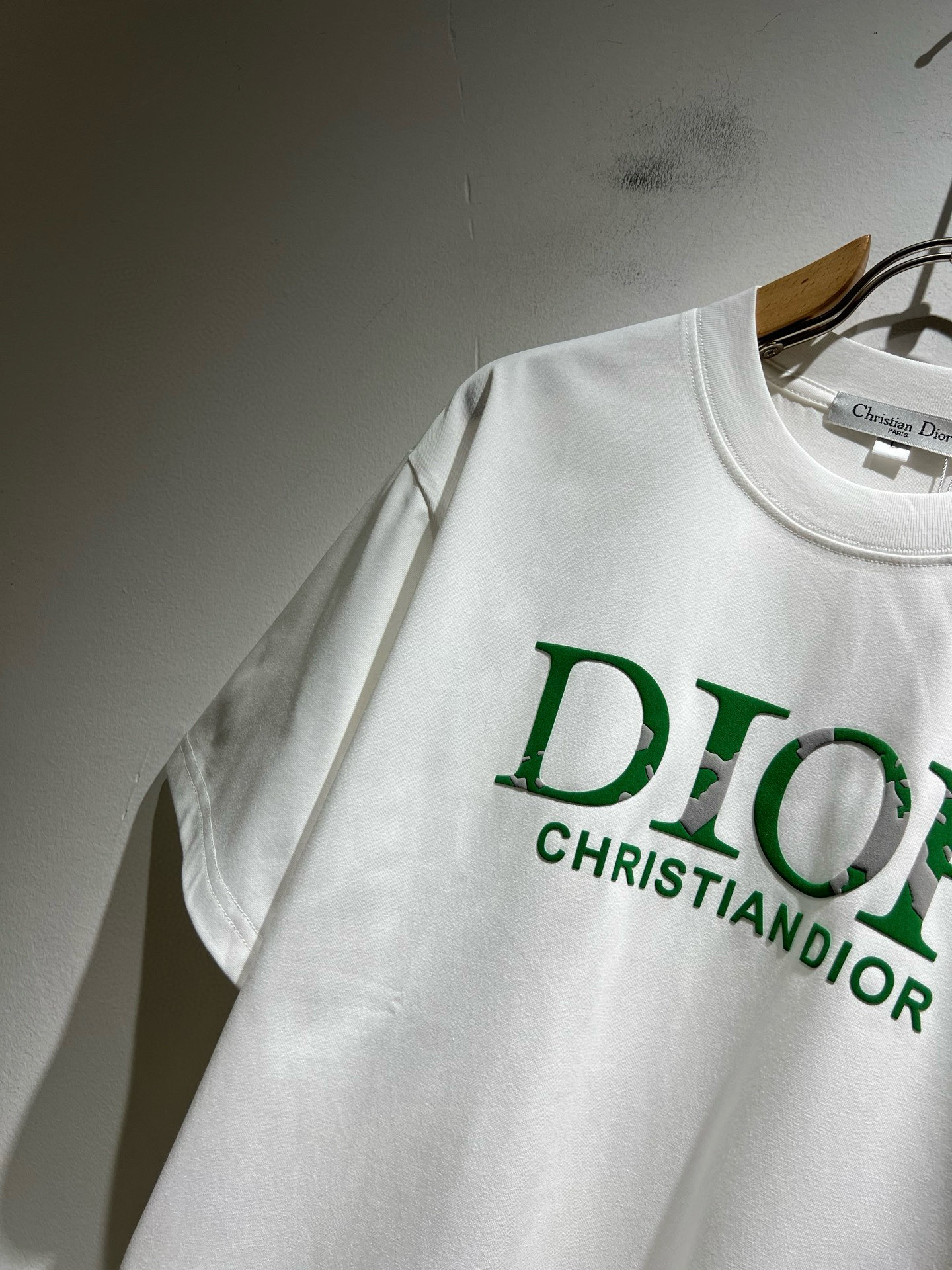 Dio*迪家 2026春夏新款男女同款👫短袖T恤，专柜同步发售！定制专属260克纯棉面料，定制原版工艺螺