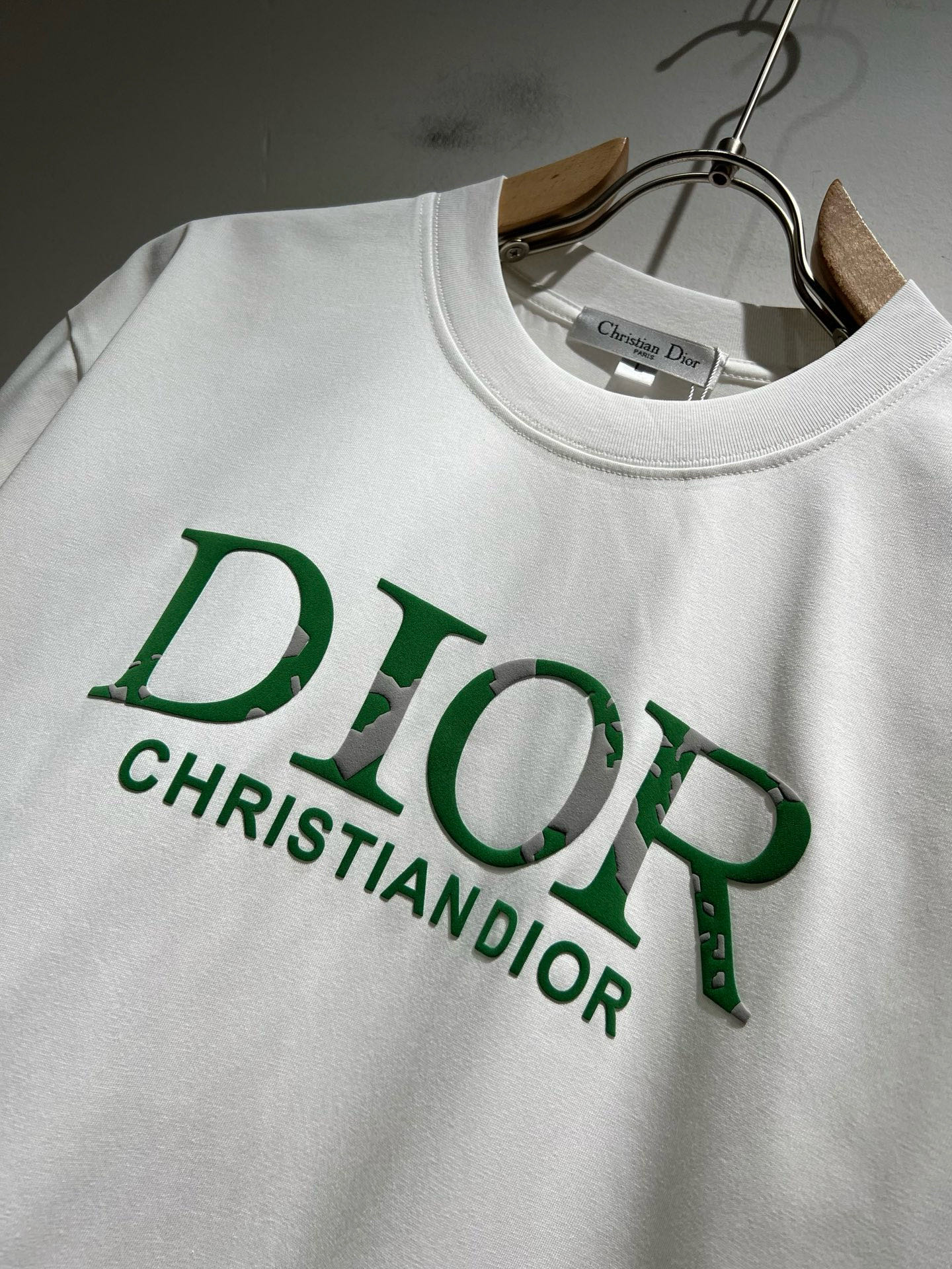 Dio*迪家 2026春夏新款男女同款👫短袖T恤，专柜同步发售！定制专属260克纯棉面料，定制原版工艺螺