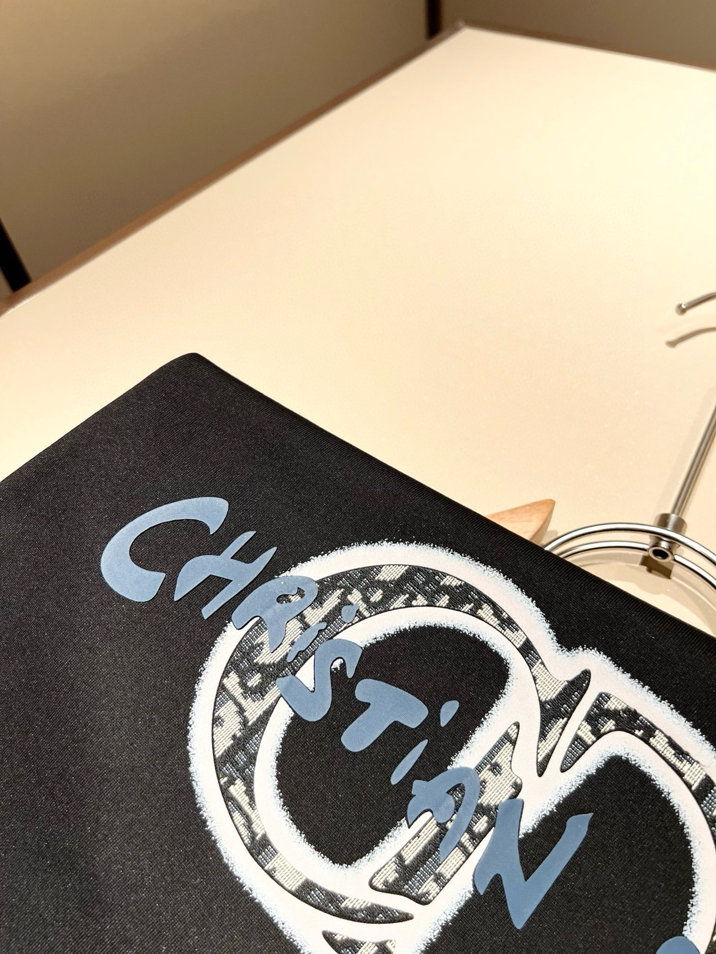 Dio*迪家 2026春夏新款男女同款👫短袖T恤，专柜同步发售！定制专属260克纯棉面料，定制原版工艺螺